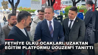 Fethiye Ülkü Ocakları'nın açtığı stantta ÜOUZEM uzaktan eğitim platformu vatandaşlara tanıtıldı.