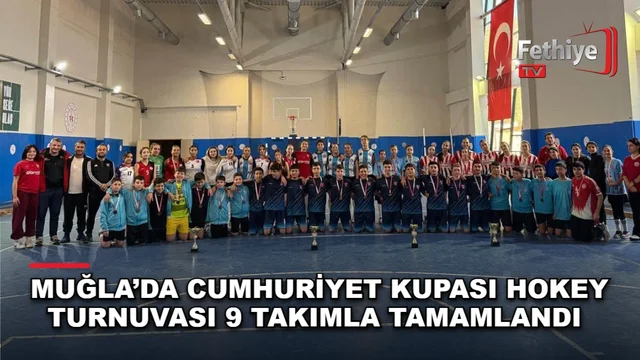 Muğla Menteşe Spor Salonu'nda düzenlenen Cumhuriyet Kupası Hokey Turnuvası'nda takımlar mücadele etti