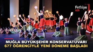 Muğla Büyükşehir Belediyesi Konservatuvarı yeni eğitim yılı açılışı Atatürk Kültür Merkezi'nde yapıldı