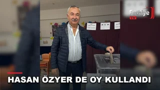 Fethiye Ticaret ve Sanayi Odası seçimlerinde oy kullanan Hasan Özyer ve adaylar