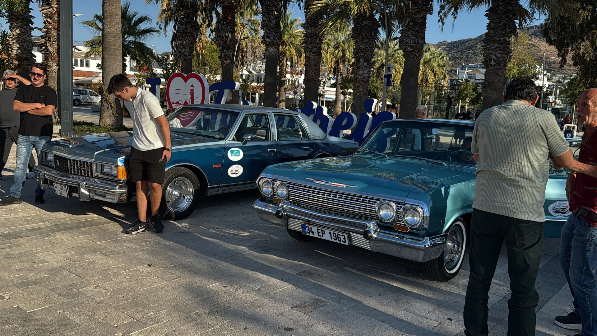 Klasik Otomobiller Nostalji Rüzgarı Estirdi