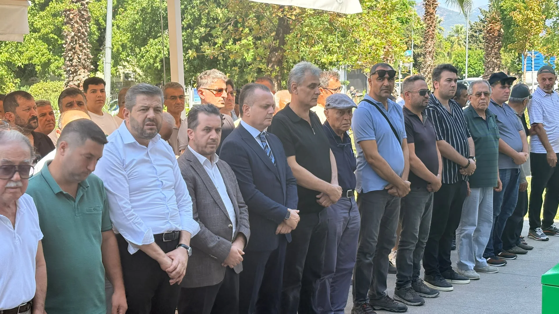 Eski Balıkhali Esnafı Kunduracı Durmuş Sönmez Son Yolculuğuna Uğurlandı