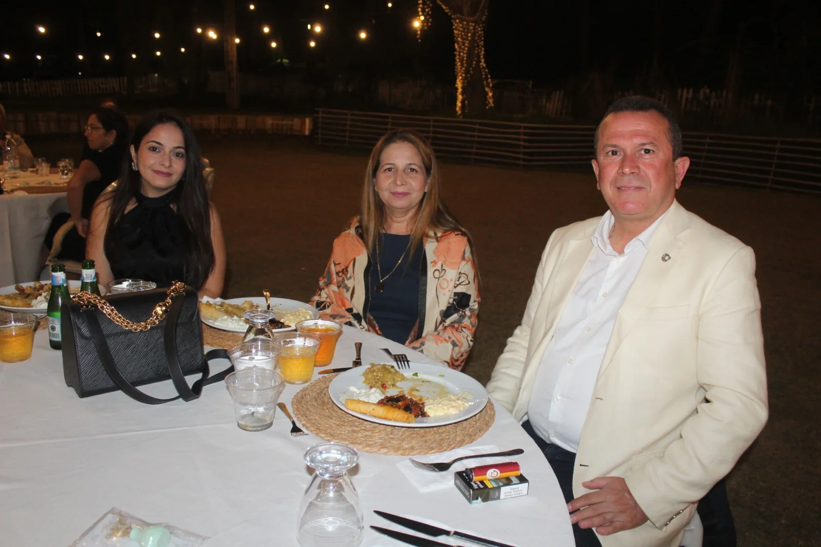 Soydemir Ailesinin Mutlu Günü