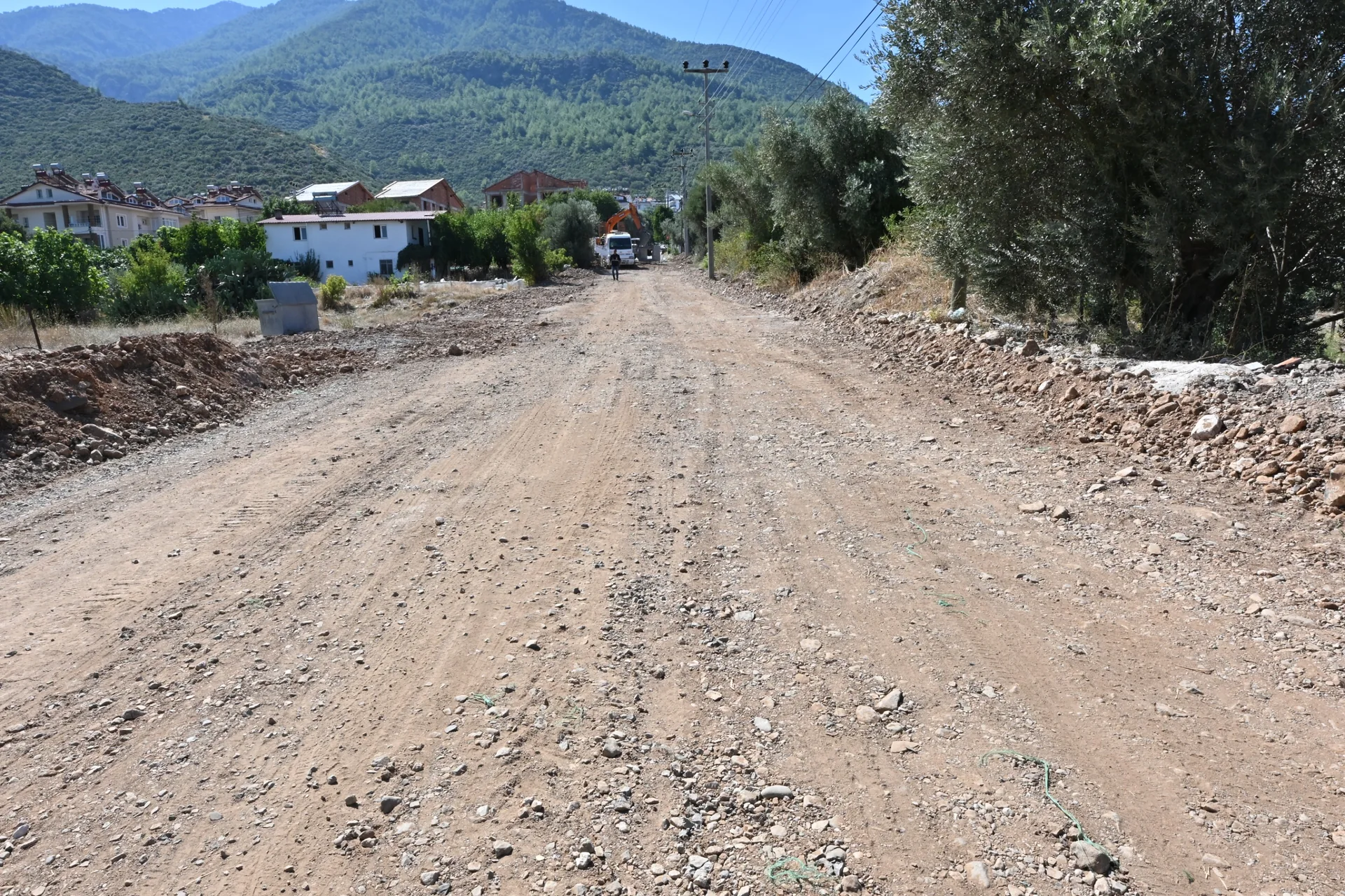 Karapınar Mevkii’nde Altyapı Çalışmaları Sürüyor