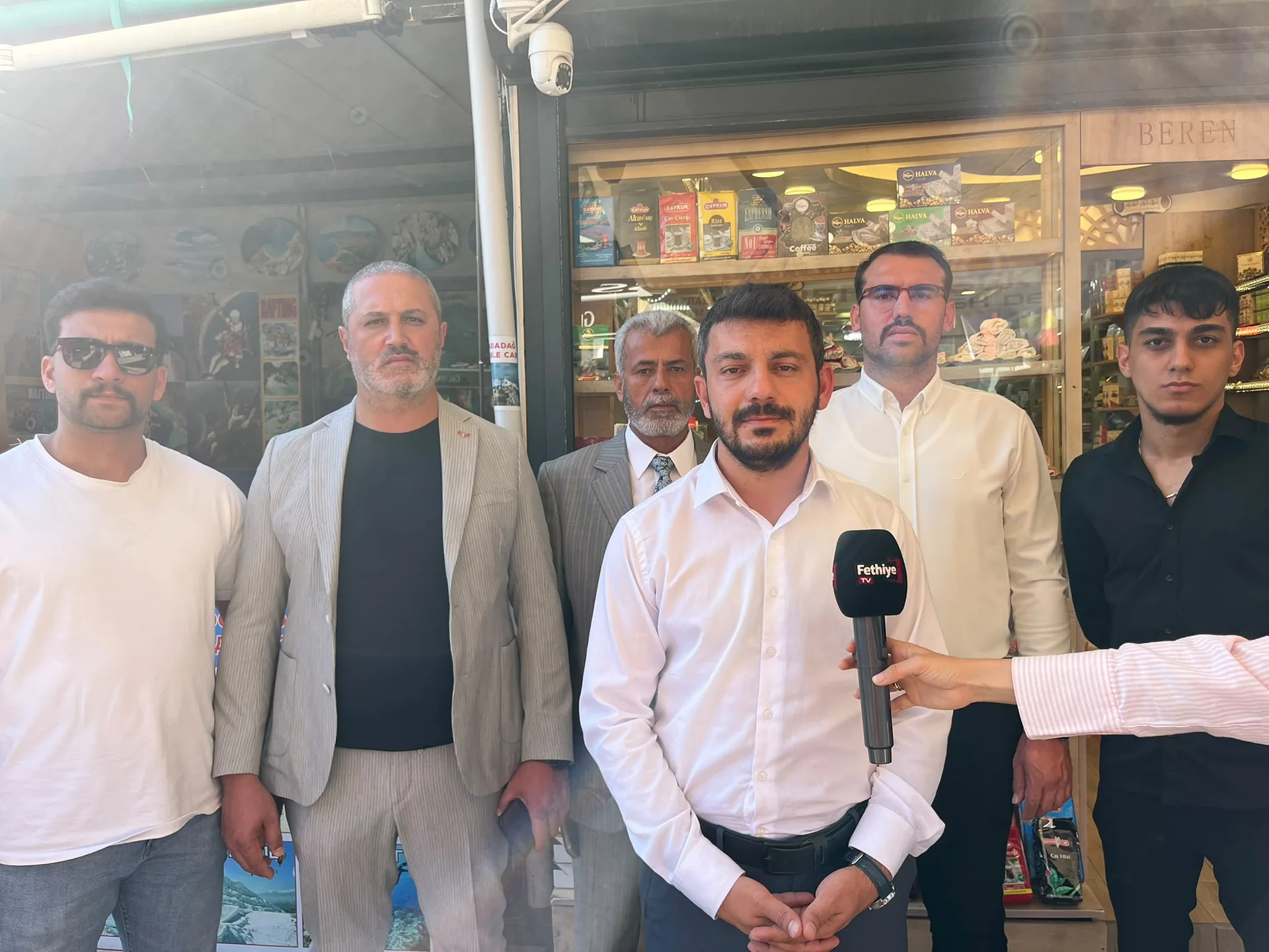 MHP Fethiye İlçe Başkanı Öztürkçü’den Ölüdeniz Esnafına Ziyaret