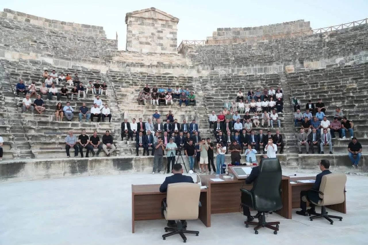 Seydikemer Belediyesi Meclisi Tlos Antik Kenti’nde Toplandı