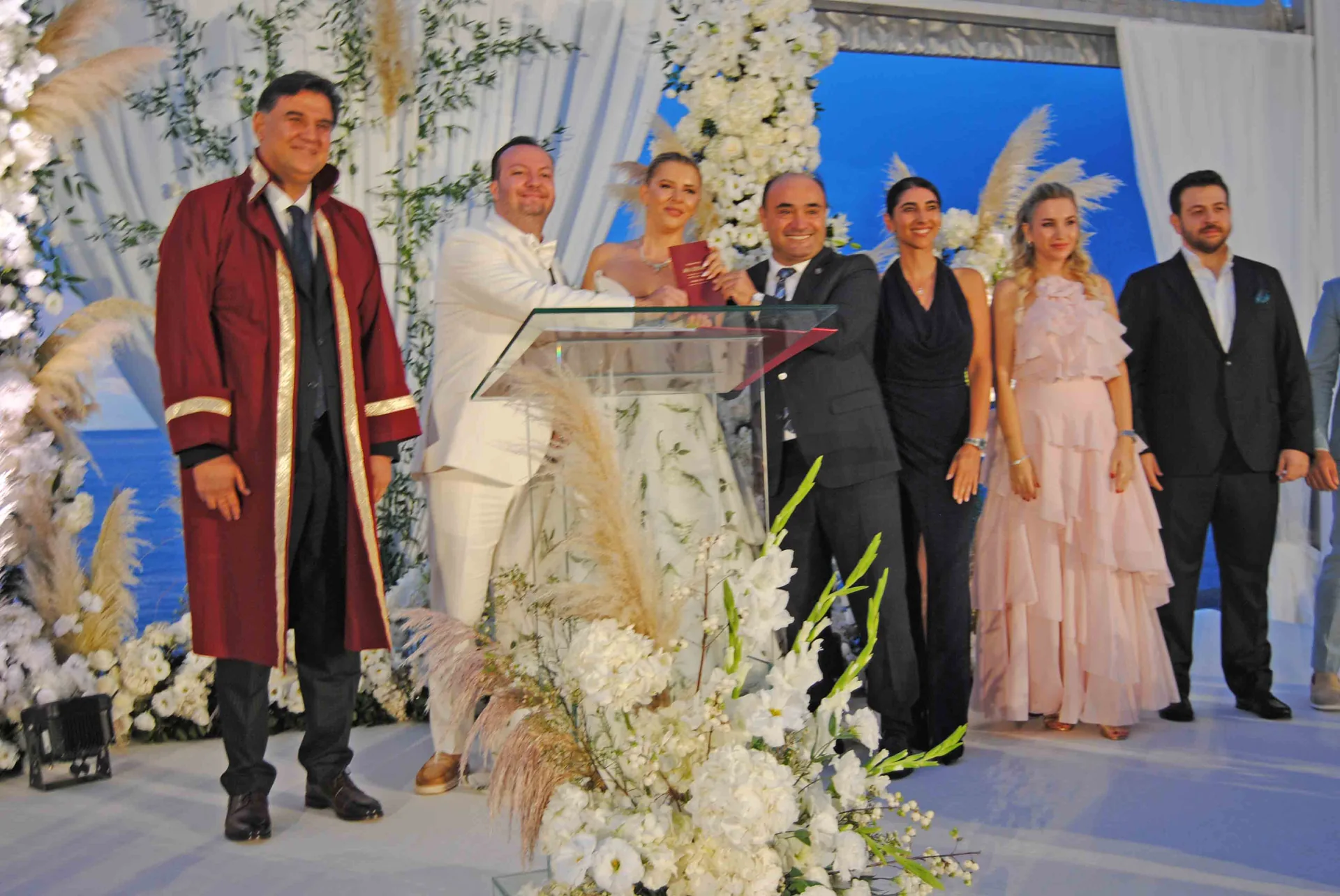Özyer Ailesinin En Mutlu Günü