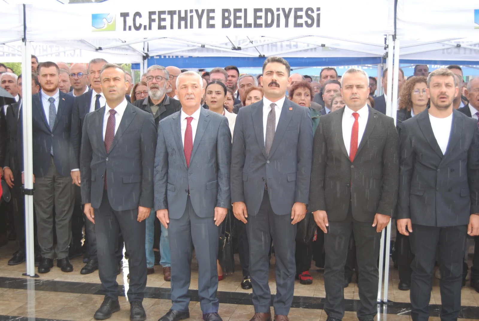Fethiye’de Cumhuriyet Bayramı Coşkusu Çelenk Sunma Töreni İle Başladı