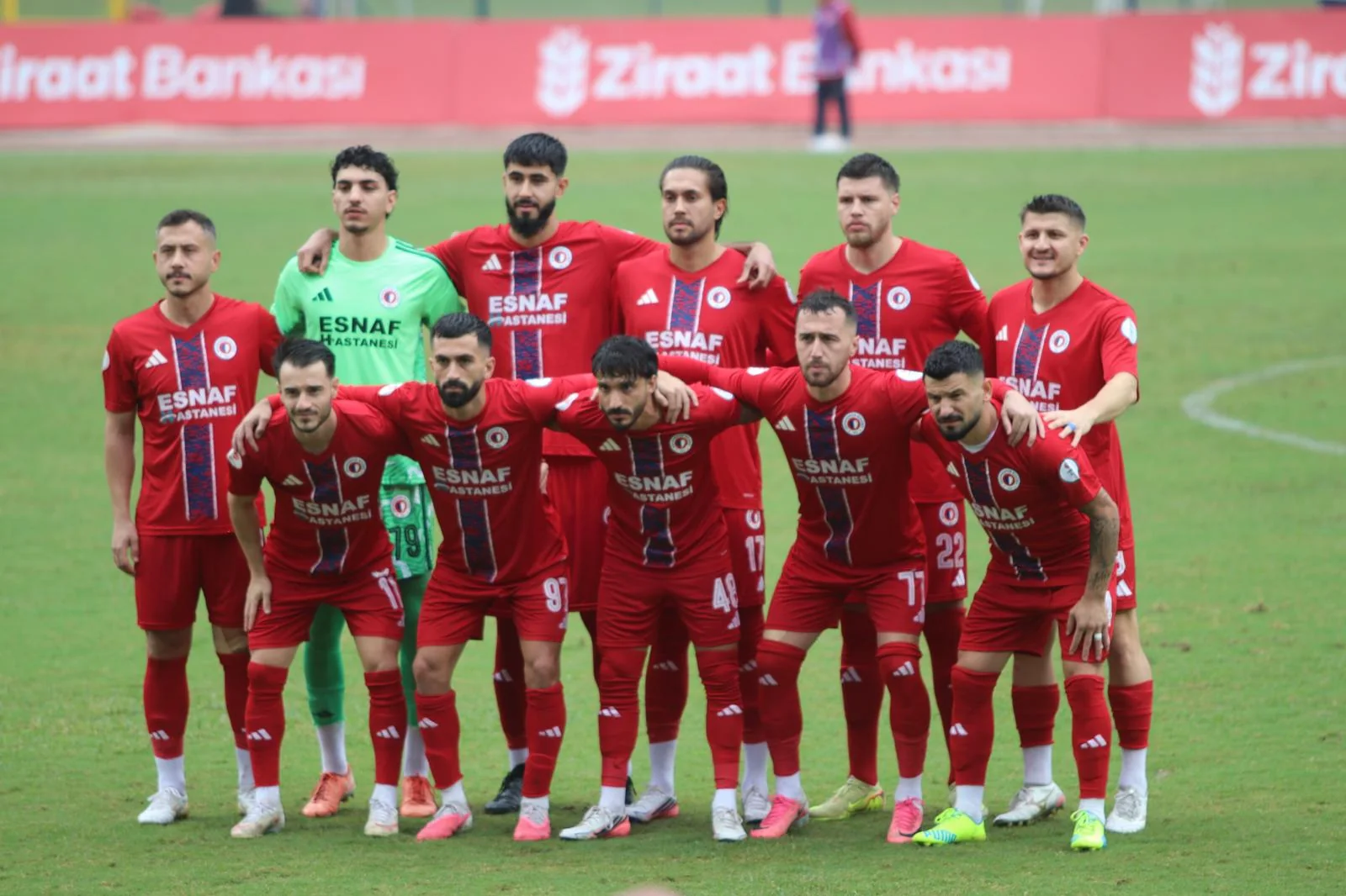 Fethiyespor-Eyüpspor Maçı Şiddetli Yağışa Takıldı