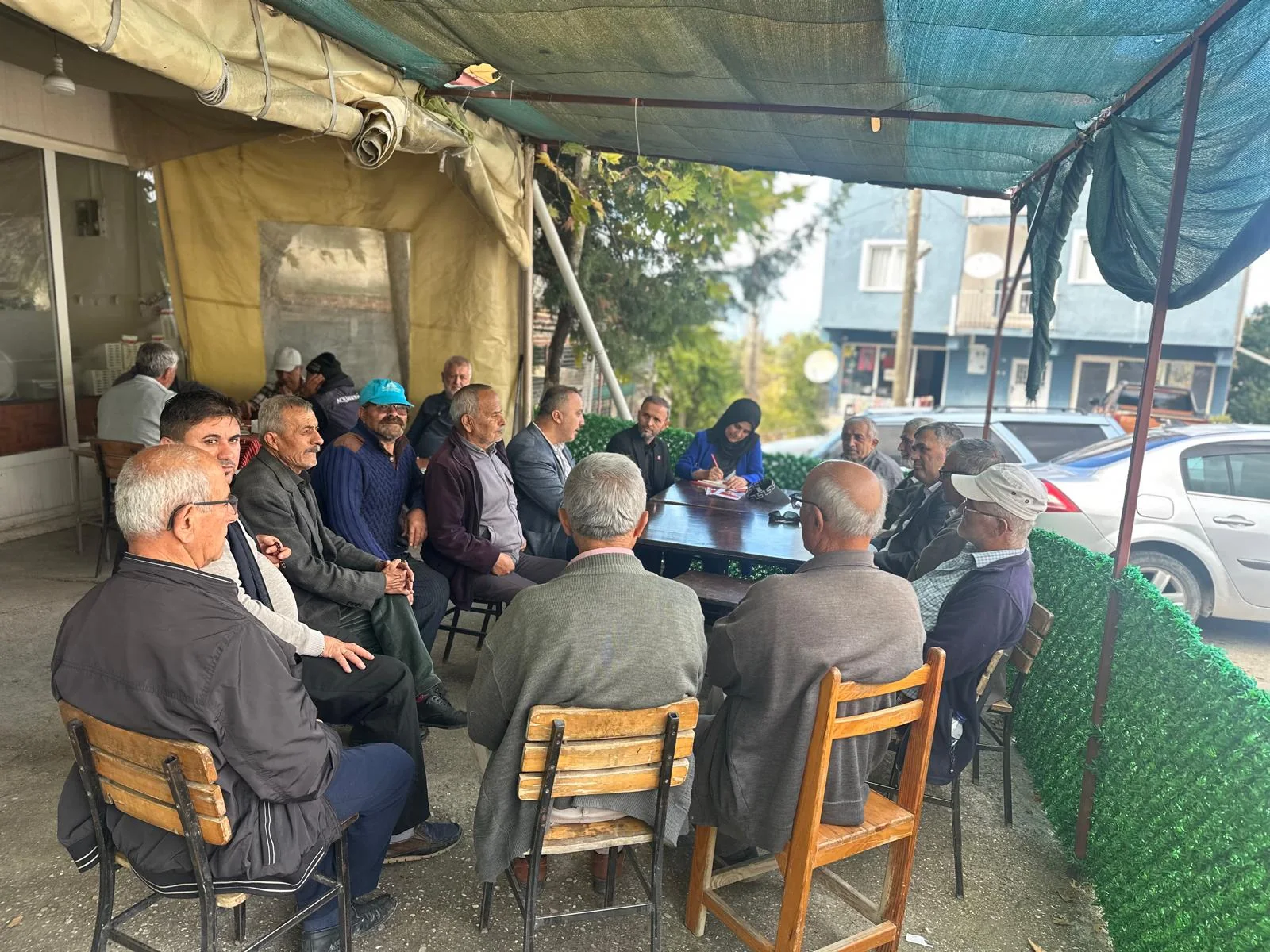Saadet Partisi’nden Seydikemerli Elma Üreticilerinin Sorunlarına Dikkat Çekildi