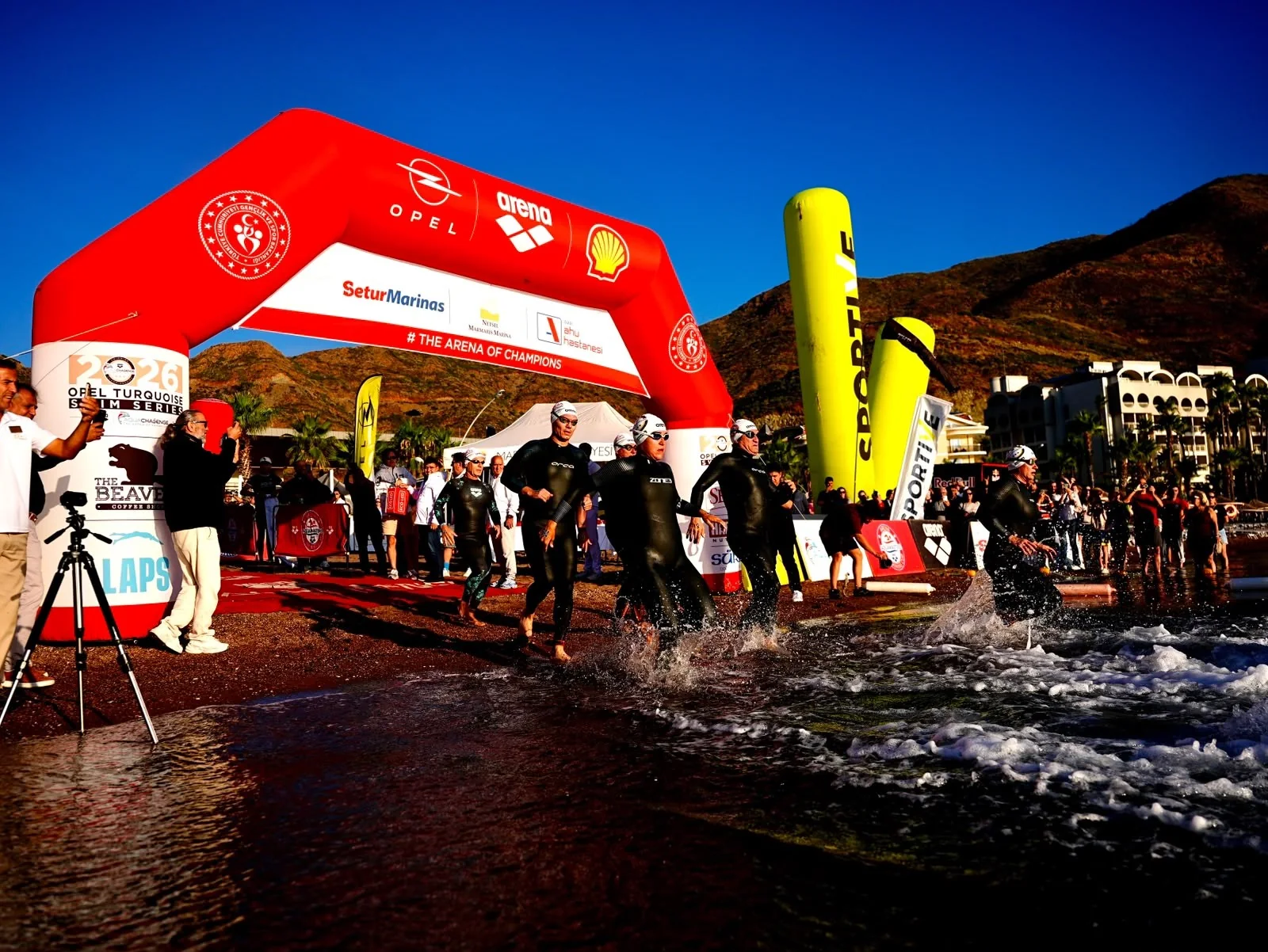2 Bin 400 Sporcunun Yarıştığı Aquachallenge’ın Büyük Finali Göcek’te Yapılacak!