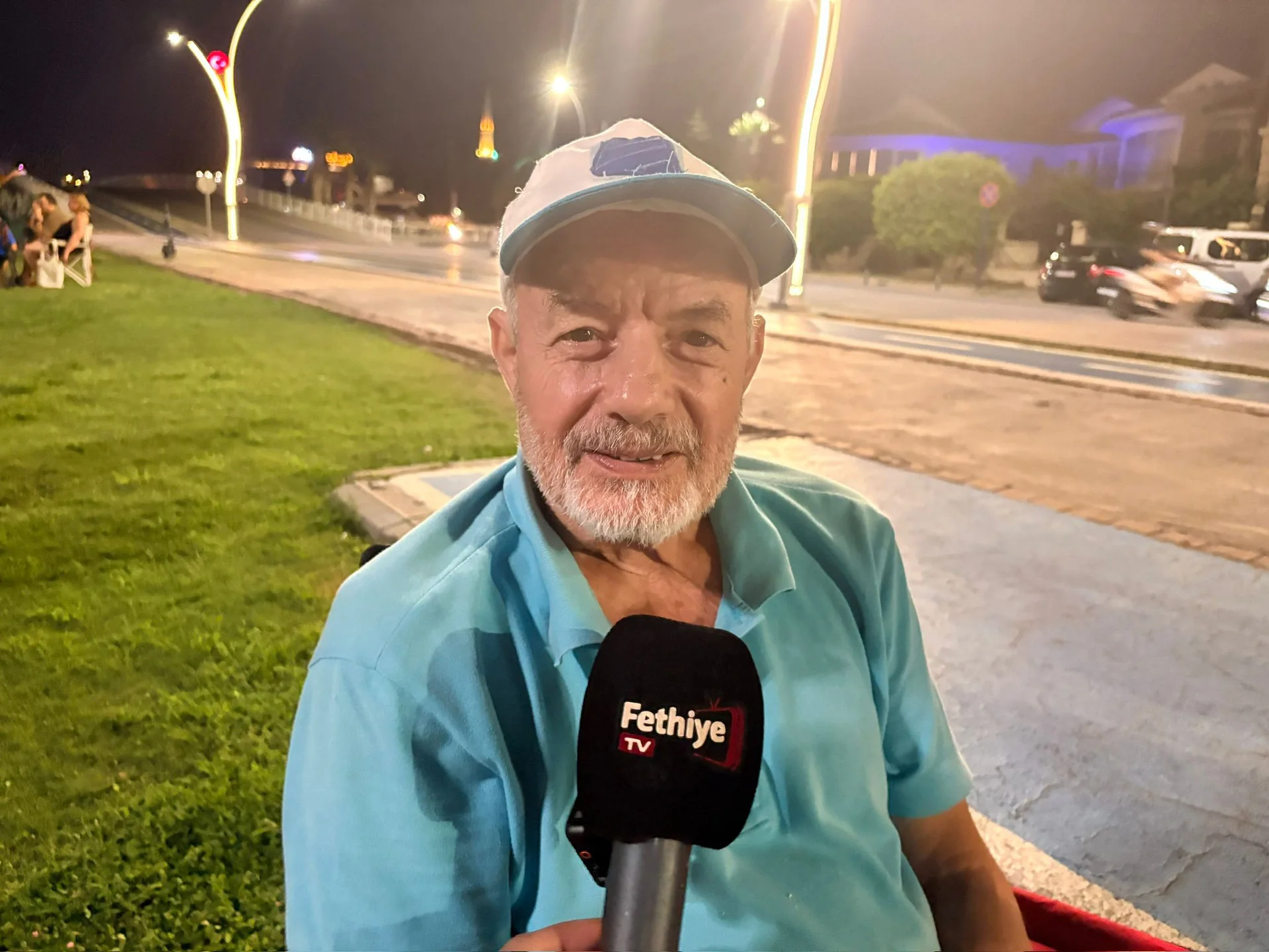 Fethiyeliler 3. Etap Sahil Bandı’nda Vakit Geçiriyor “Temiz Bırakmalıyız”