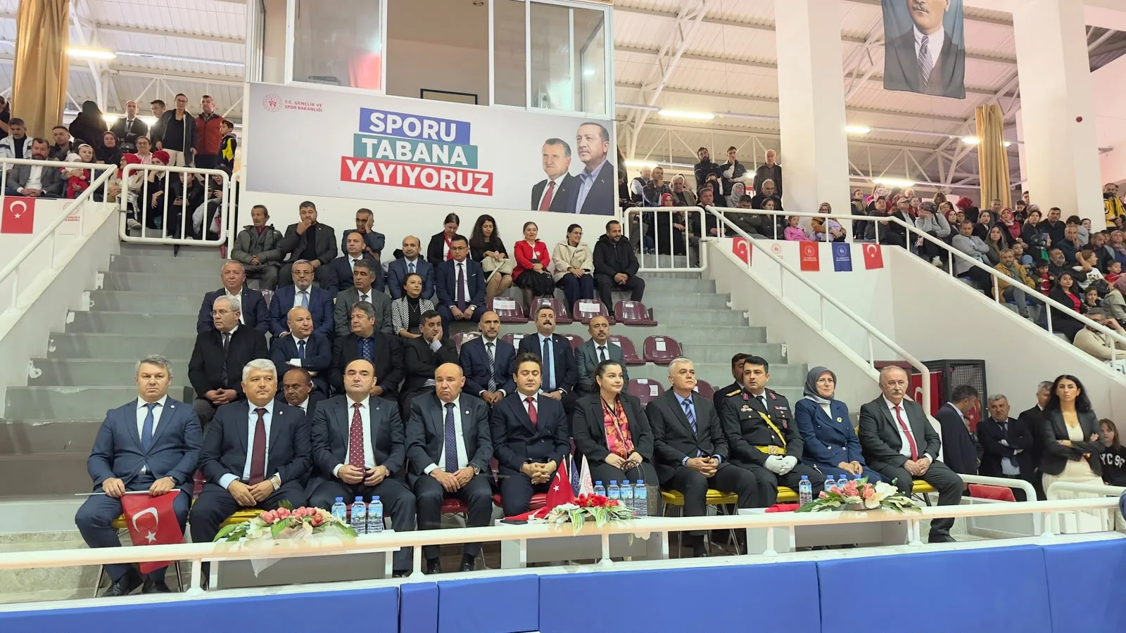 Seydikemer’de 29 Ekim Coşkusu
