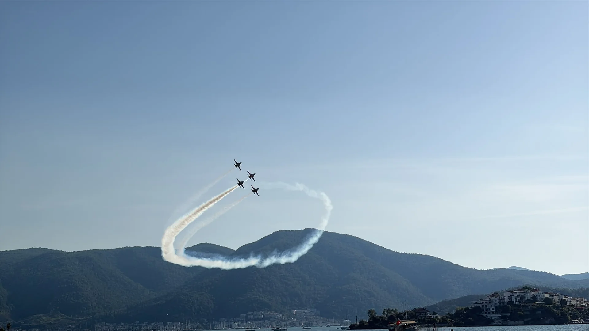 Türk Yıldızları Fethiye Semalarında