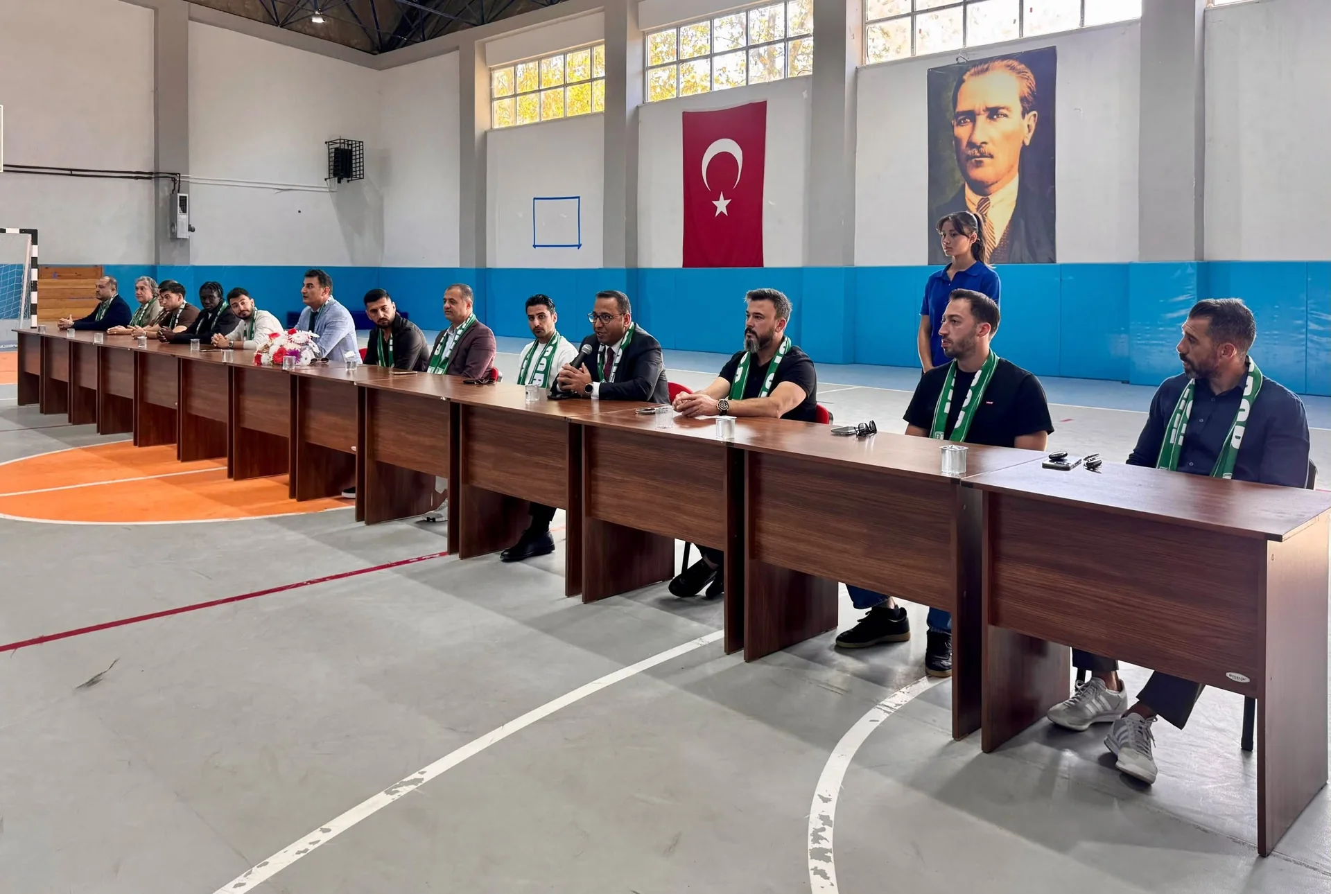 Muğlaspor'dan Spor Okullarına Ziyaret: Öğrencilerle Buluştular