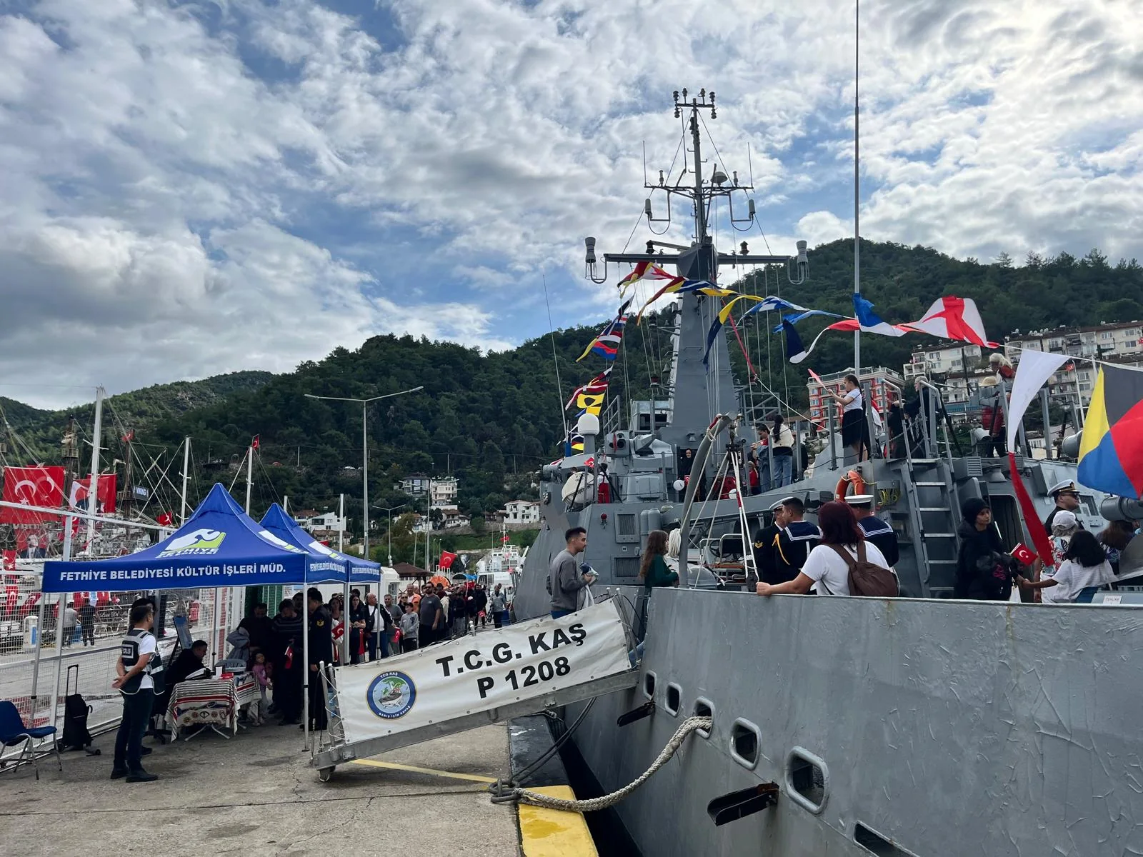 TCG Kaş Gemisi Fethiye’de Ziyaretçilerini Ağırlıyor!