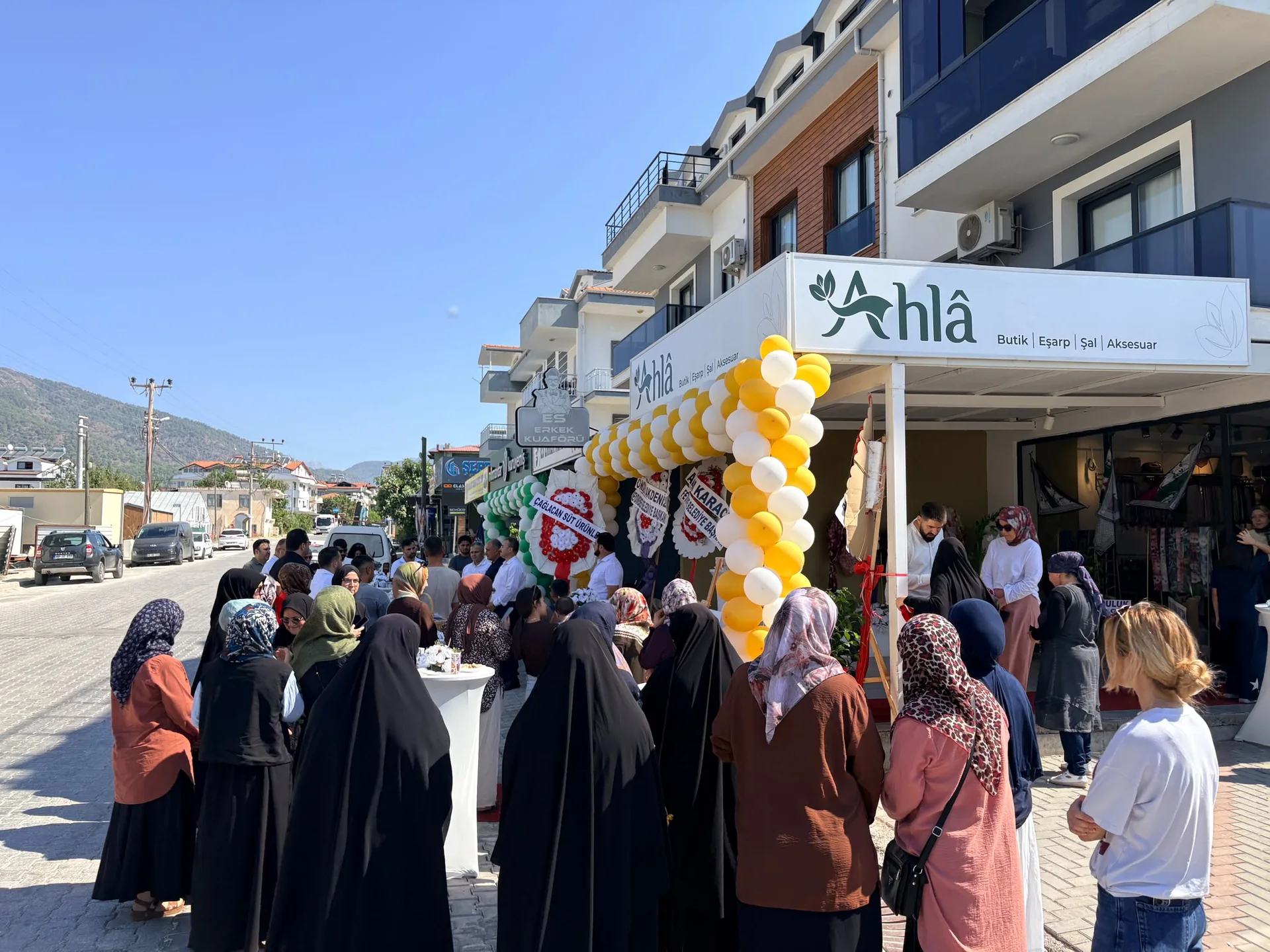 Ahlâ Butik, Çamköy’de Hizmete Girdi