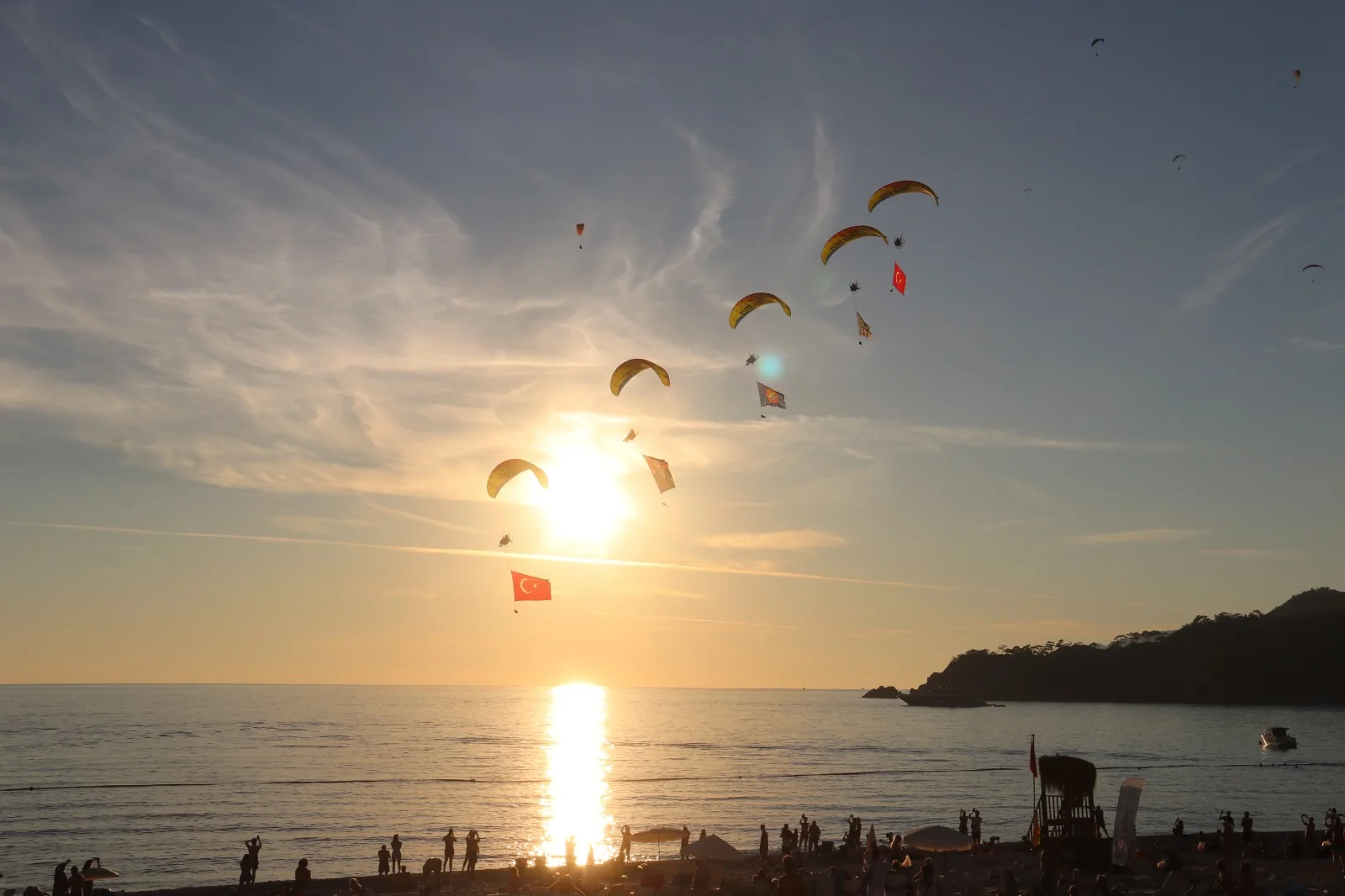 26. Ölüdeniz Hava Oyunları Festivali’nin Açılışı Gerçekleştirildi