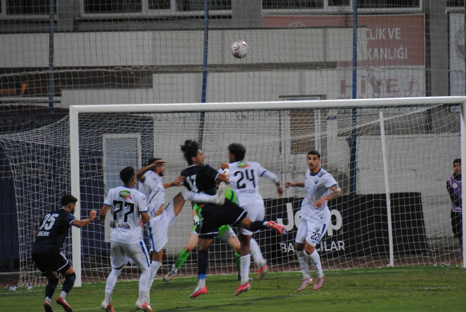 Fethiyespor’da İstifa Sesleri