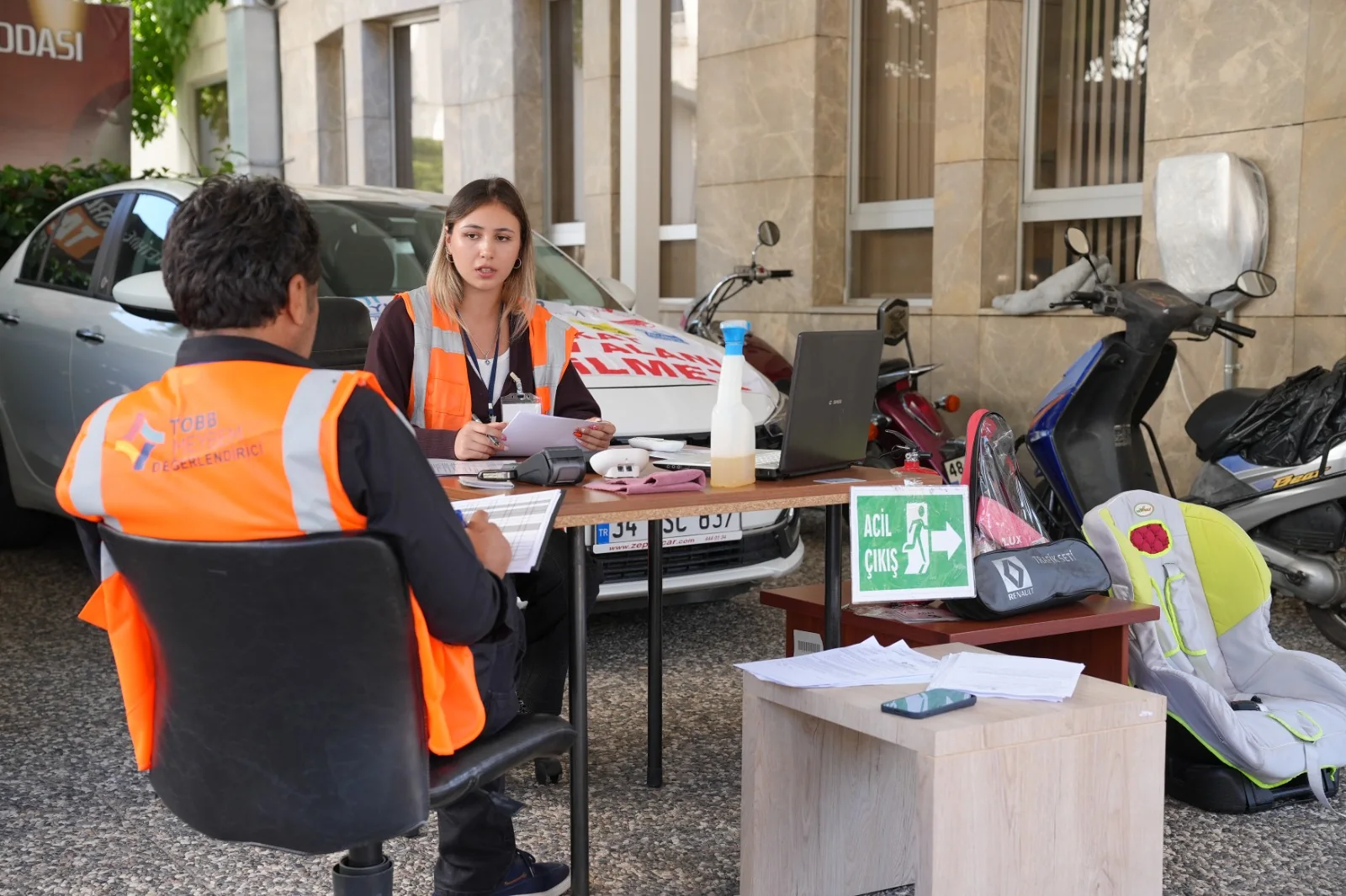 Araç Kiralama Mesleki Yeterlilik Sınavı İlk Kez FTSO’da Gerçekleştirildi