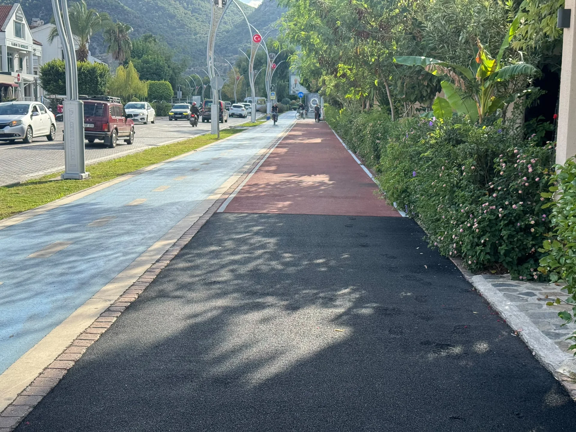 Yaz Bitti, Fethiye’de Yürüyüş Yolu ve Tartan Pist Bitmedi