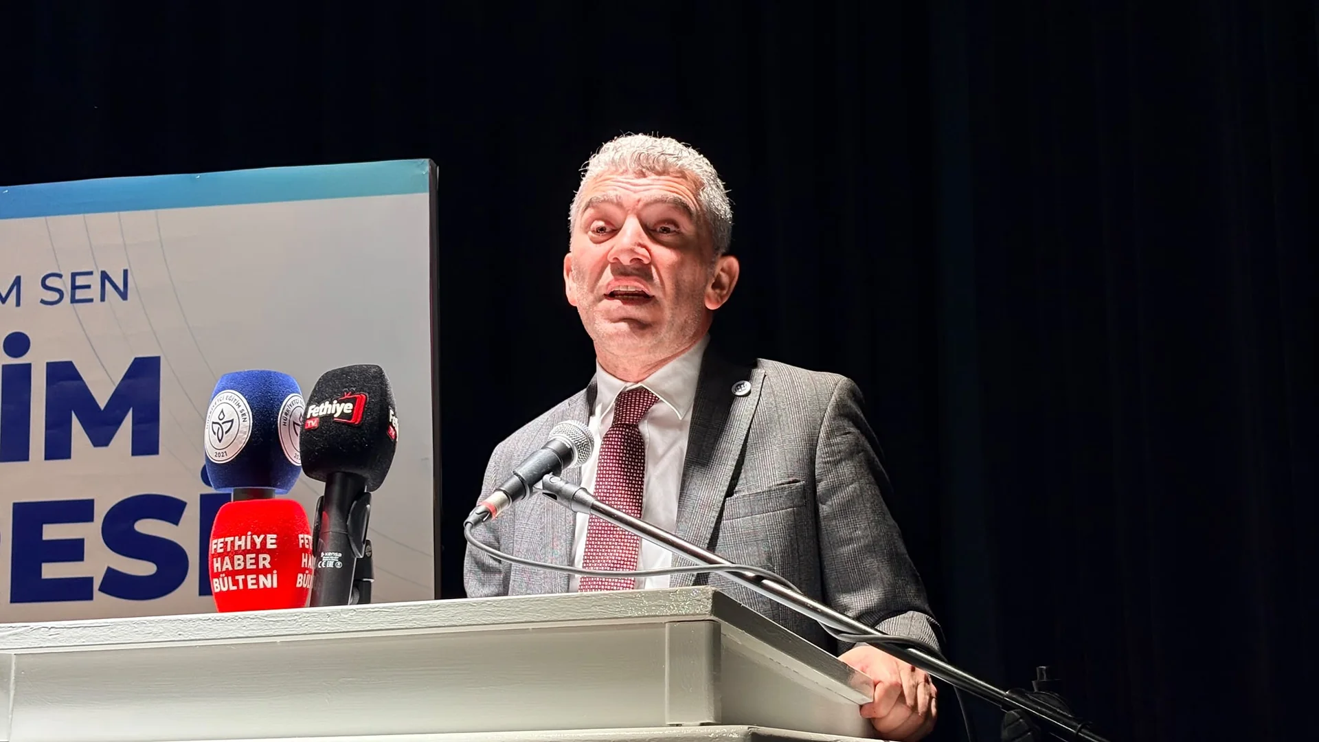 Hürriyetçi Eğitim Sen 1. Eğitim Kongresi Gerçekleştirildi
