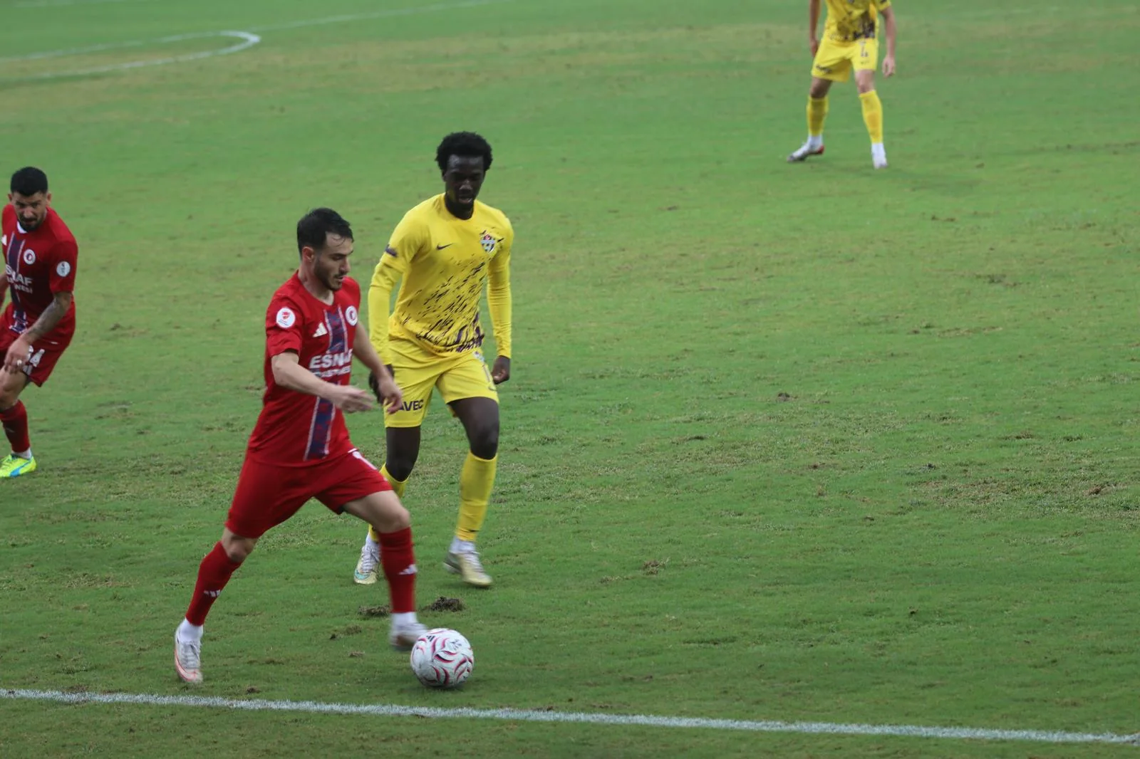 Fethiyespor-Eyüpspor Maçı Şiddetli Yağışa Takıldı