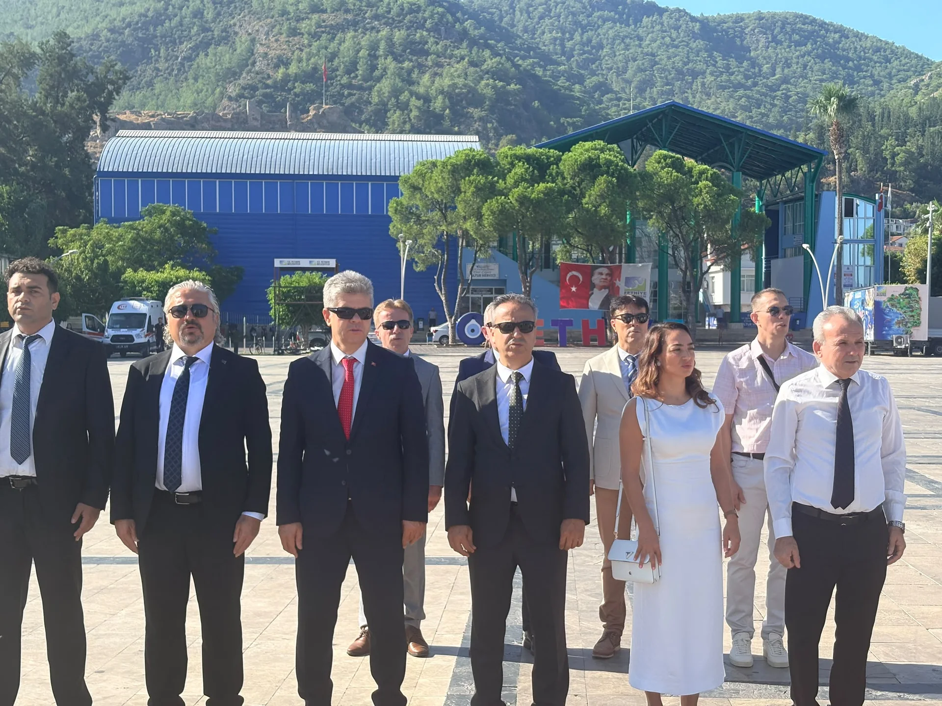 Fethiye’de İlköğretim Haftası Beşkaza Meydanı’nda Kutlandı