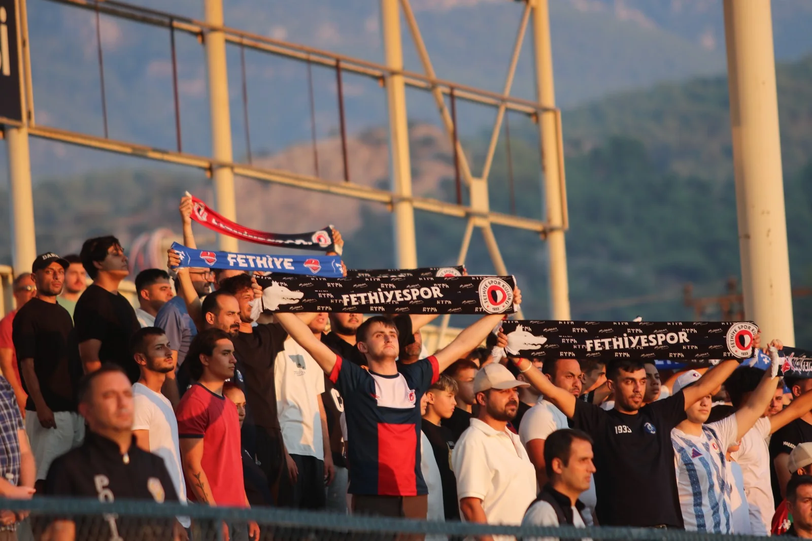 Fethiyespor İlk Maçında Taraftarını Üzdü