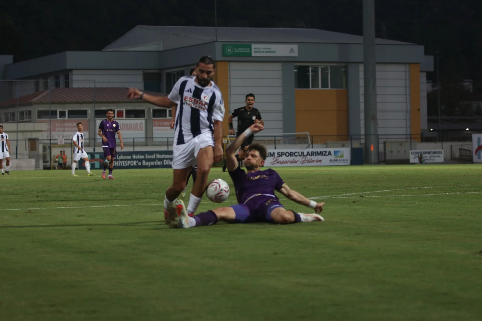 Fethiyespor İlk Maçında Taraftarını Üzdü
