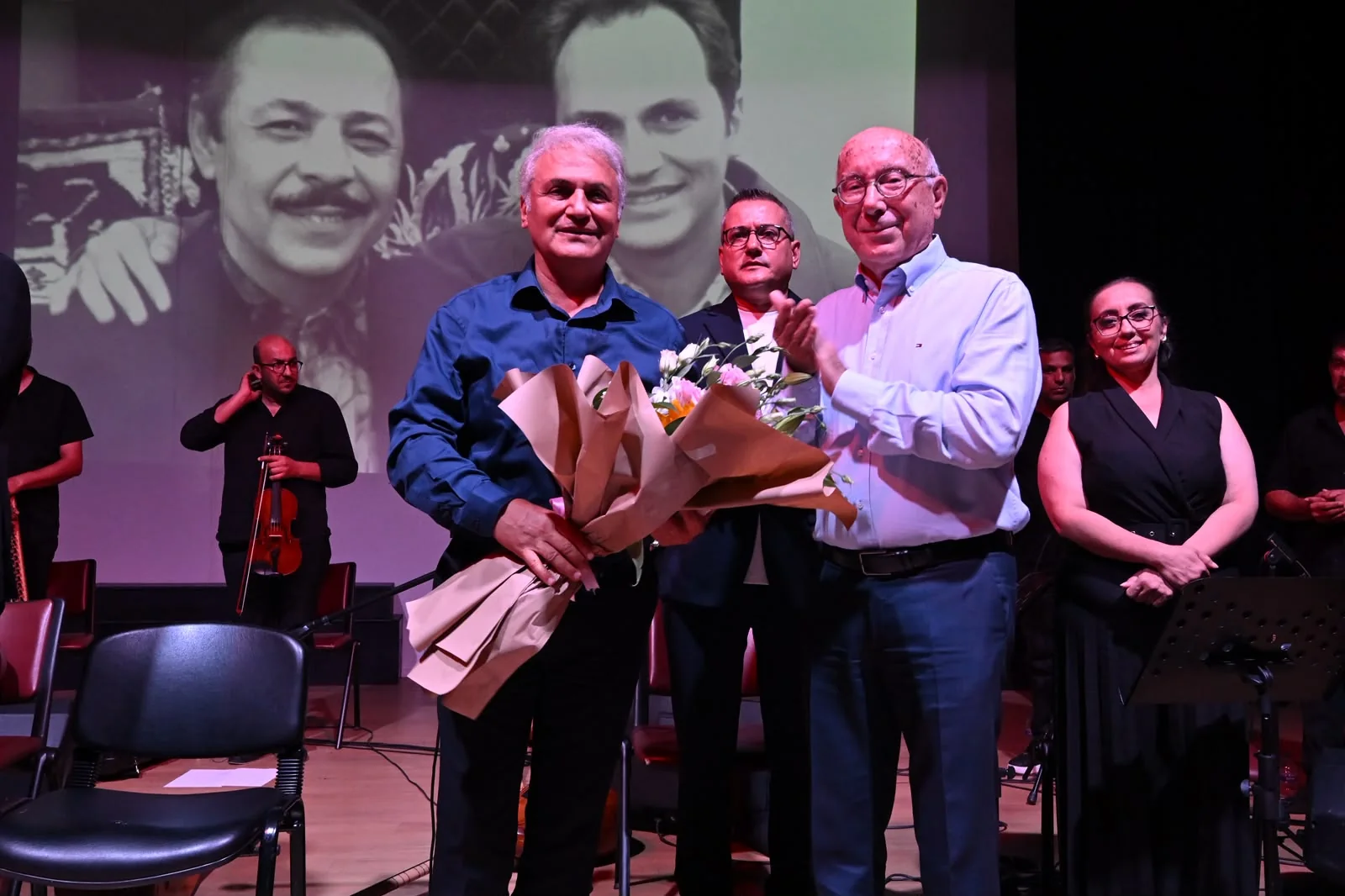 Neşet Ertaş, Fethiye’de Kent Orkestrası ve Erol Parlak’ın Katıldığı Konserle Anıldı