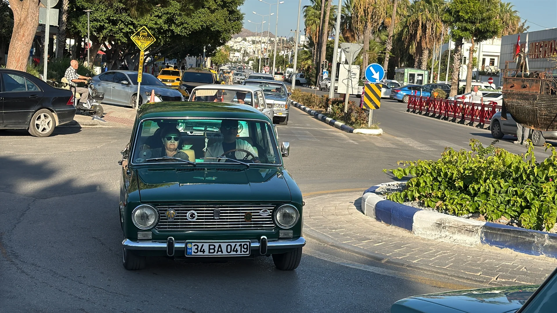 Klasik Otomobiller Nostalji Rüzgarı Estirdi