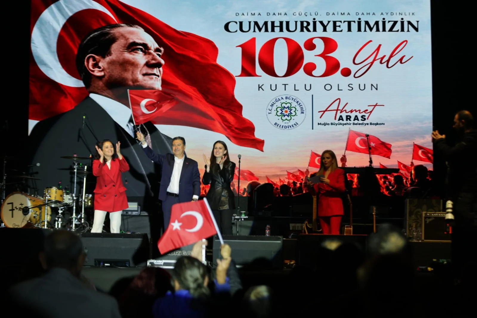 Muğla’da Cumhuriyet’in 103. Yılı Binlerce Kişinin Katılımıyla Kutlandı