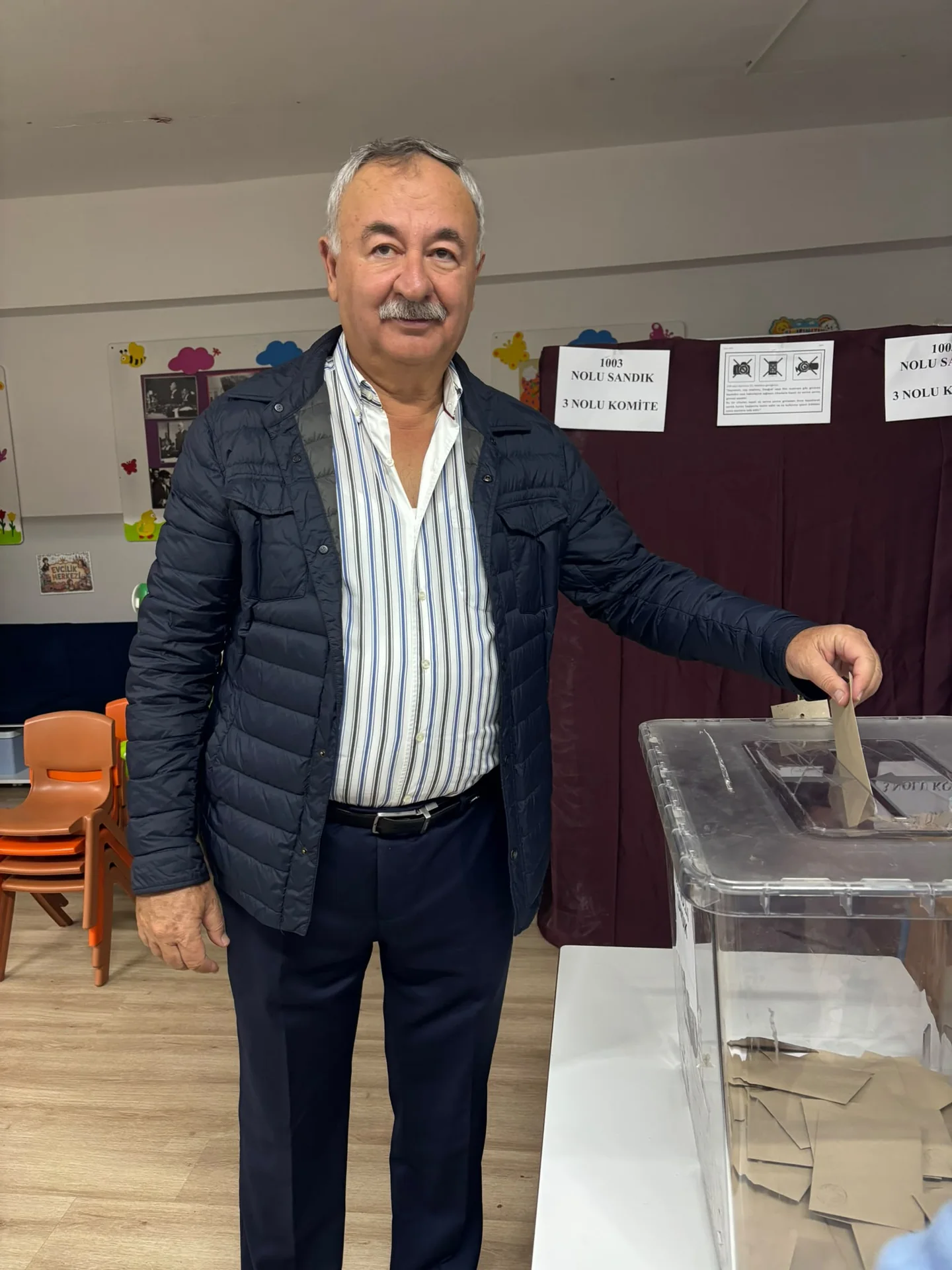 Hasan Özyer de Oy Kullandı