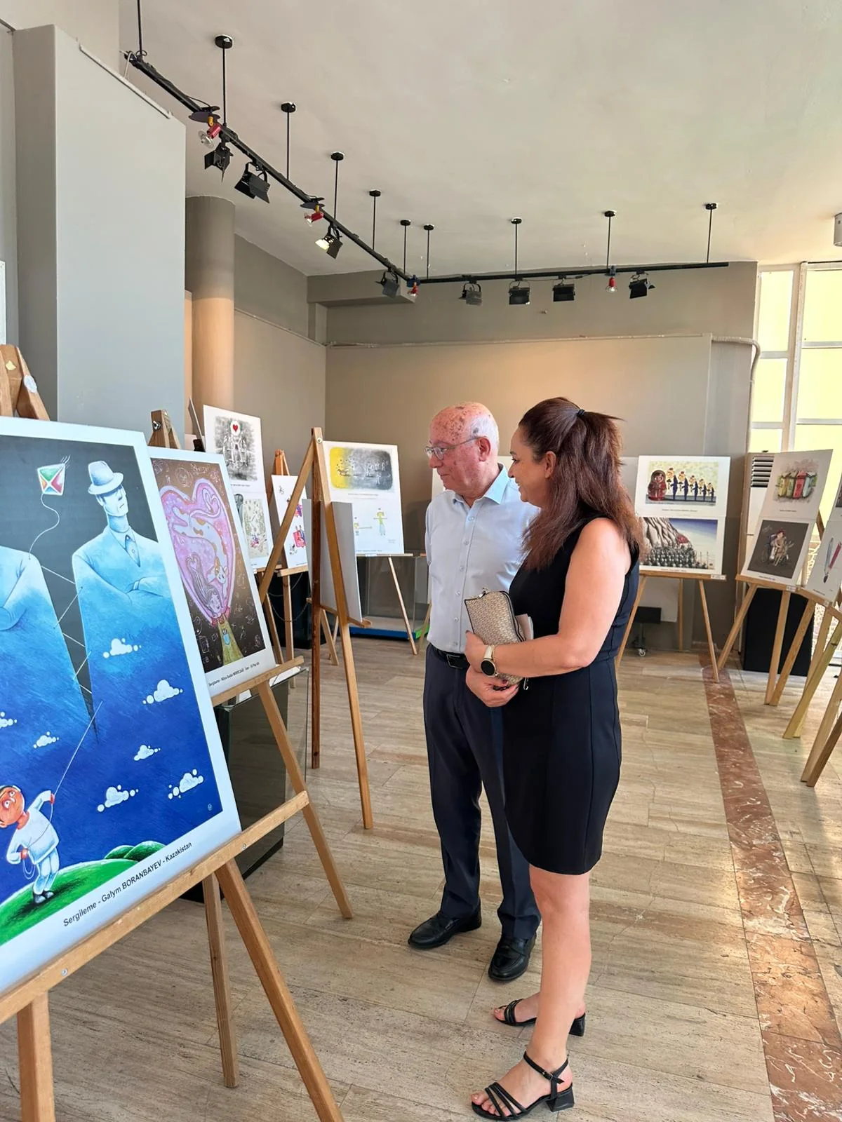 Uluslararası Karikatür Sergisi Fethiye’de Sanatseverlerle Buluştu