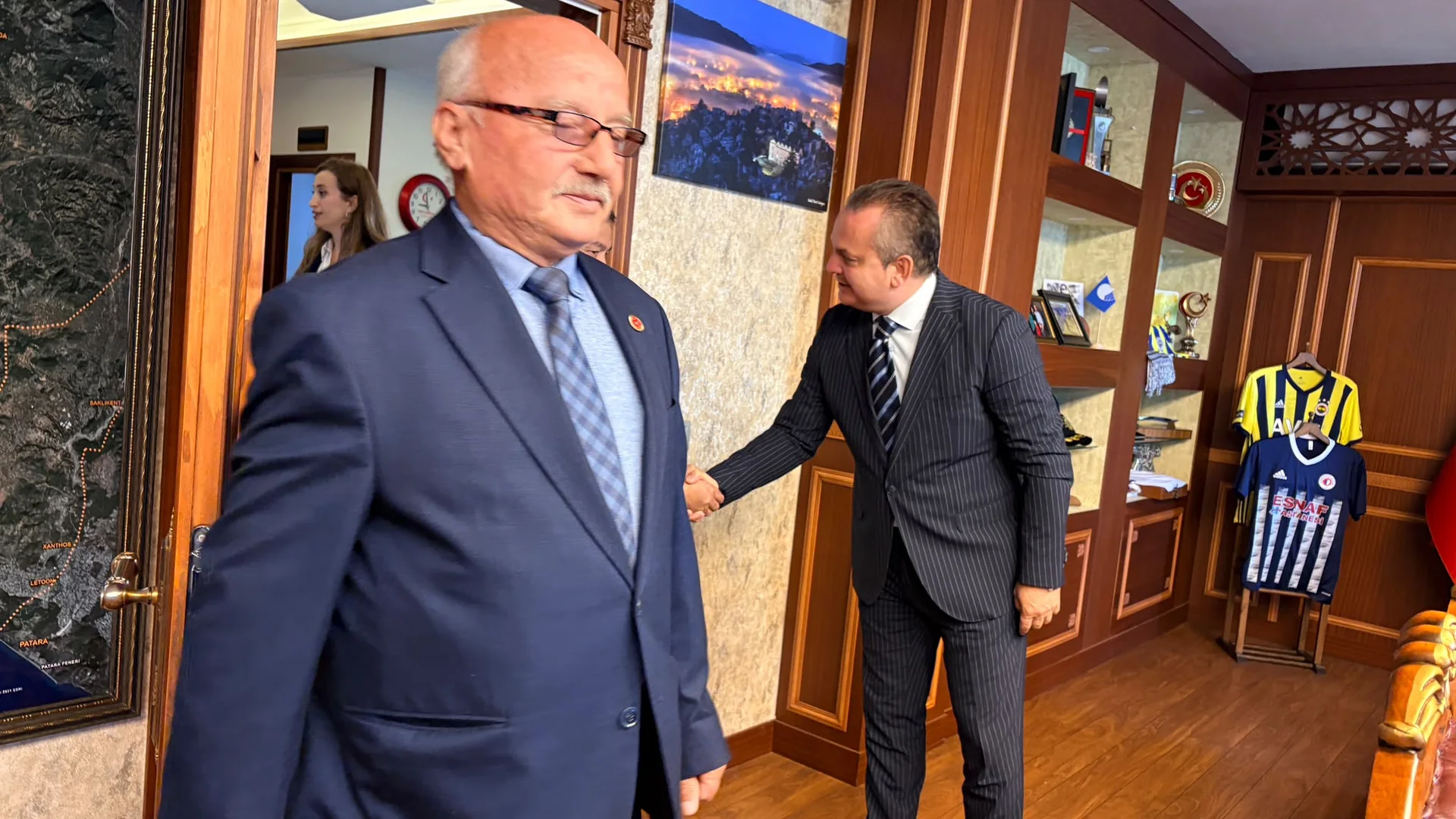 Fethiye’de Muhtarlar Günü Dolayısıyla Kaymakam Akkaya’ya Ziyaret