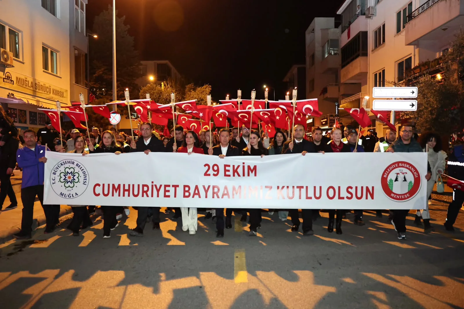 Muğla’da Cumhuriyet’in 103. Yılı Binlerce Kişinin Katılımıyla Kutlandı
