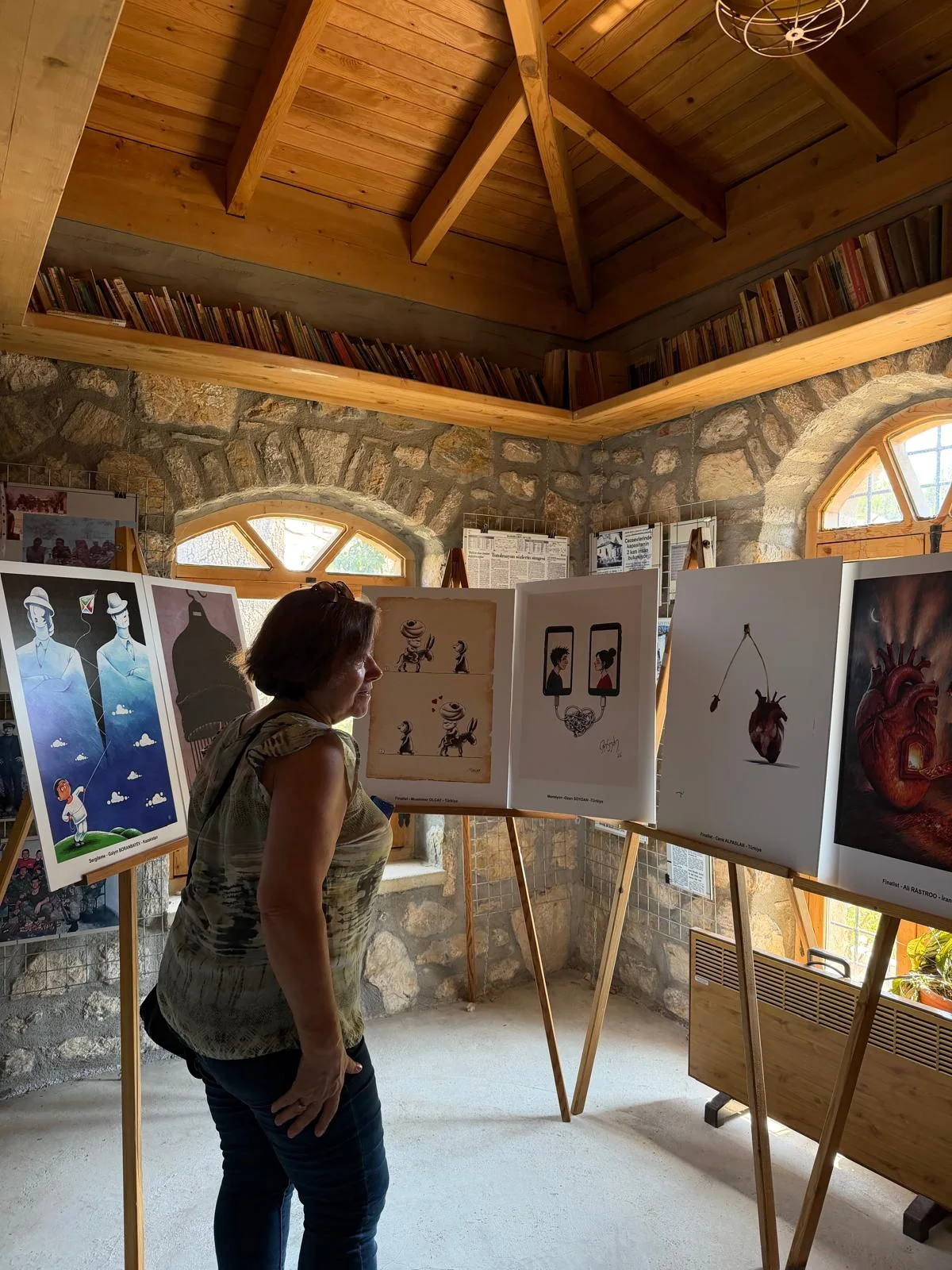 Uluslararası Karikatür Sergisi Fethiye’de Sanatseverlerle Buluştu