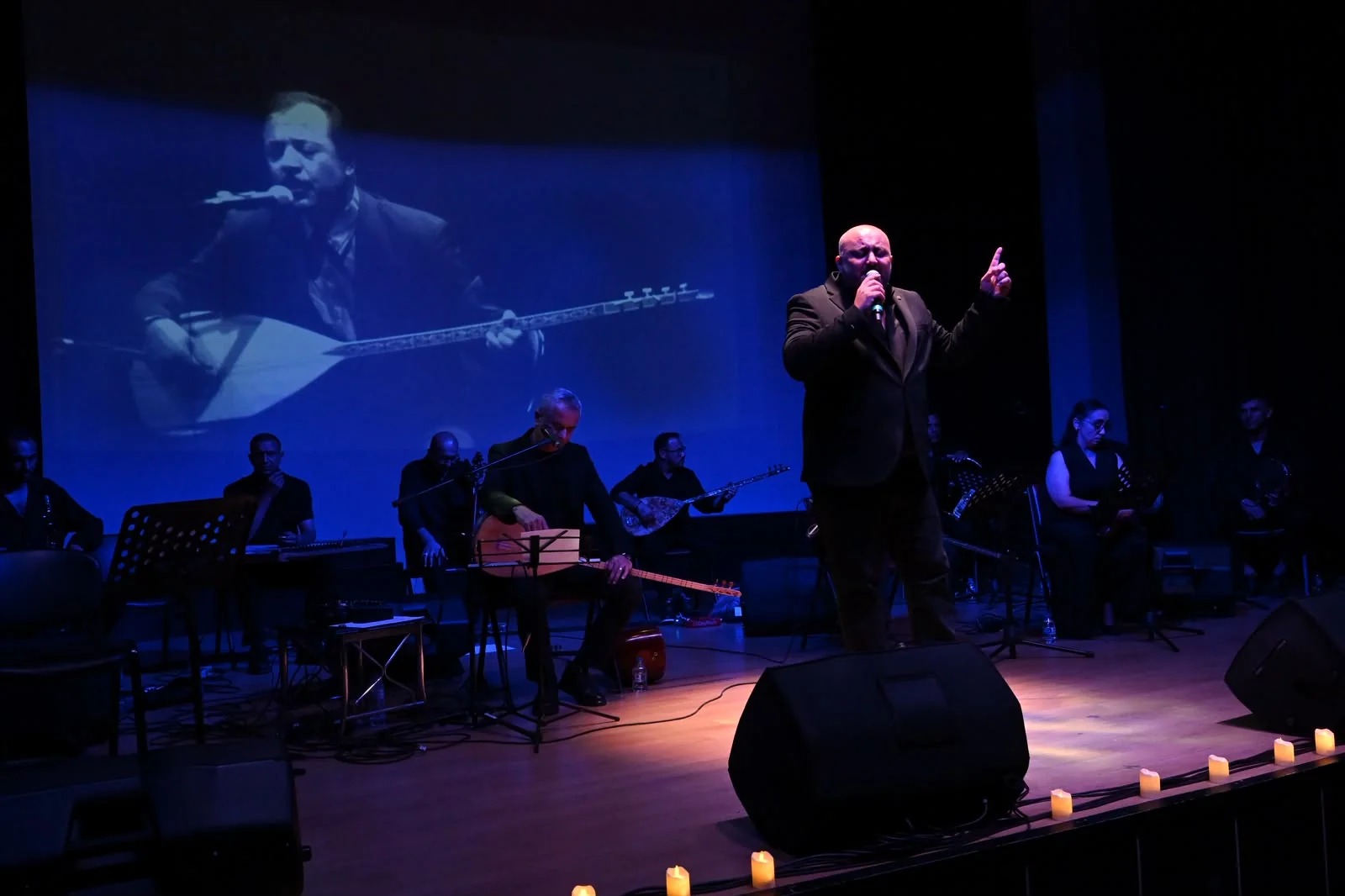 Neşet Ertaş, Fethiye’de Kent Orkestrası ve Erol Parlak’ın Katıldığı Konserle Anıldı