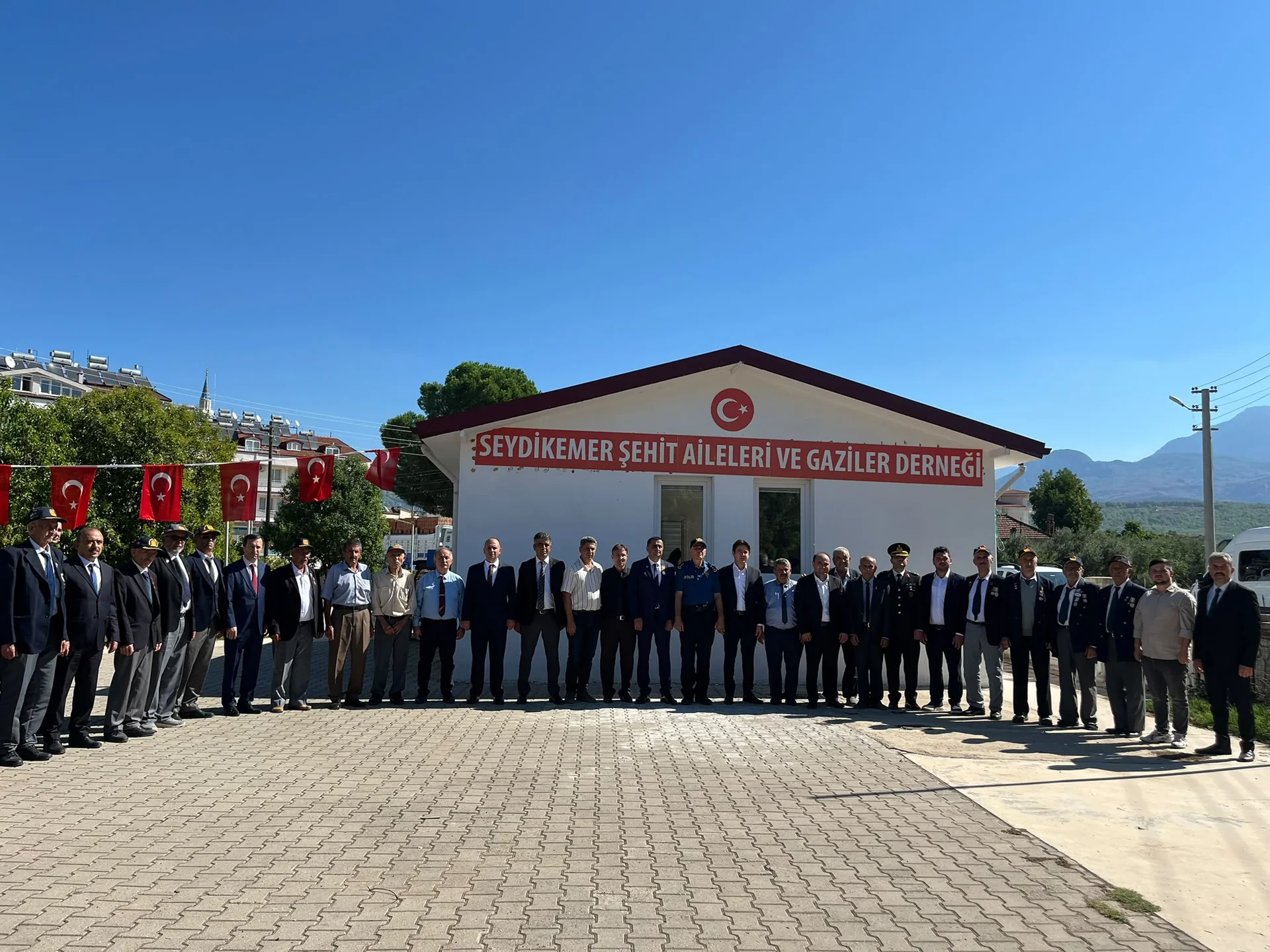 Seydikemer’de Gaziler Günü’nde Çelenk Sunma Töreni