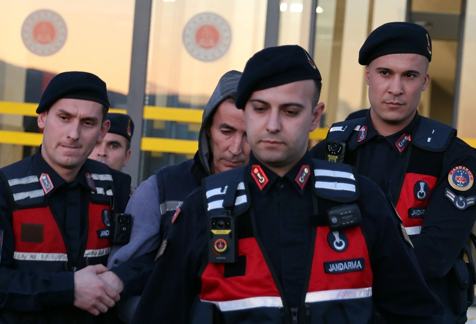 Eşini Öldüren Sanık Hakim Karşısında: "Eşimin Saçının Teline Zarar Getirmedim Yıllarca, O Benim Dünyamdı"