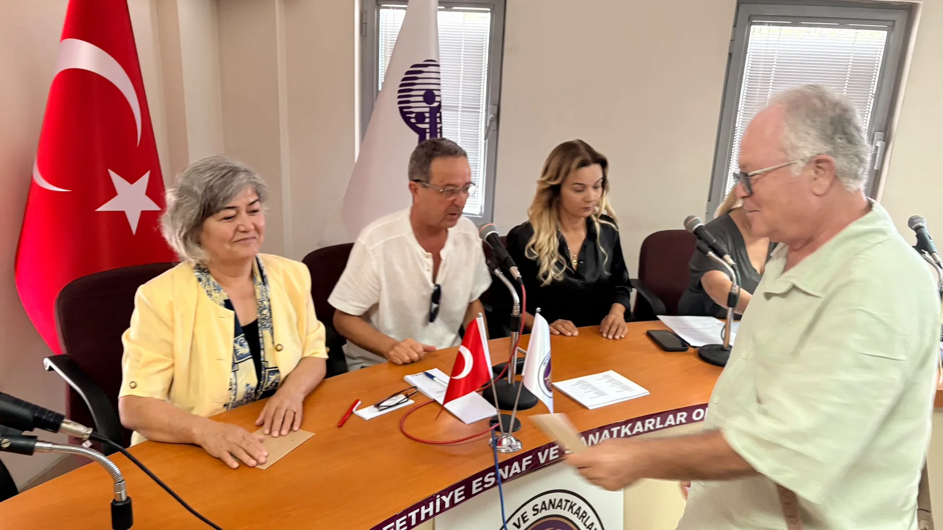 Fethiye Emlakçılar Derneği’nde Serdar Oğuz Güven Tazeledi