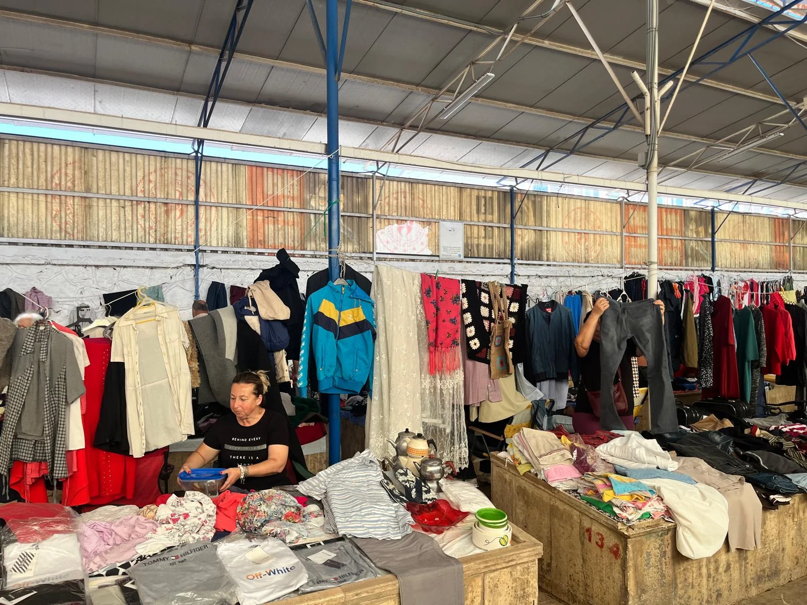 Fethiye’de İkinci El Pazarına Yoğun İlgi