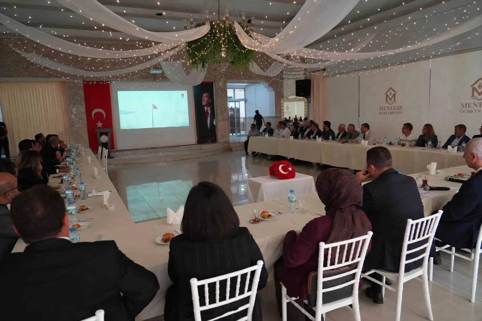 Muğla'da Milli Şuur ve Birlik Beraberlik İçin İstişare Toplantısı Düzenlendi