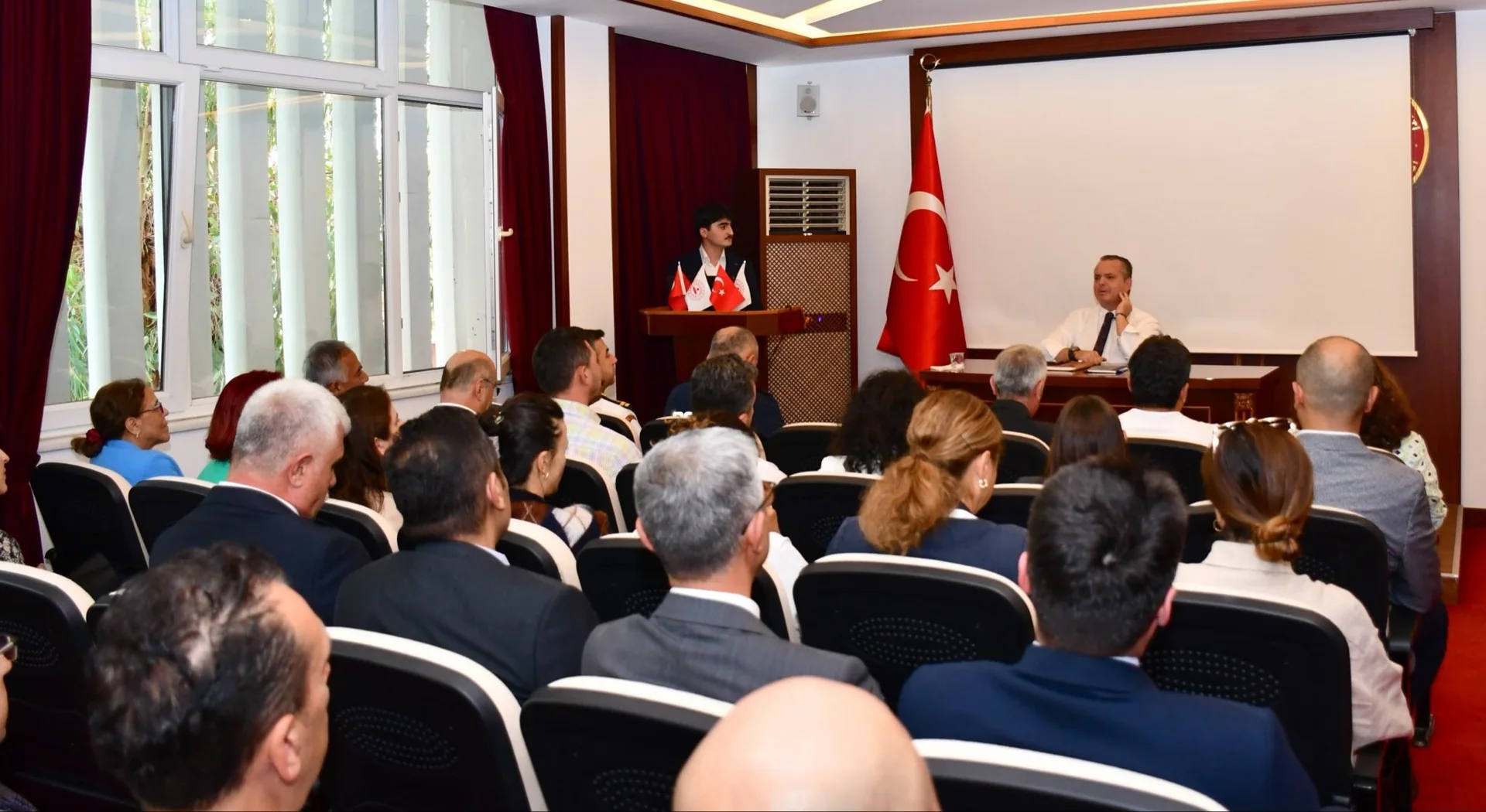 Fethiye’de İlçe İdare Şube Başkanları Toplantısı Gerçekleştirildi