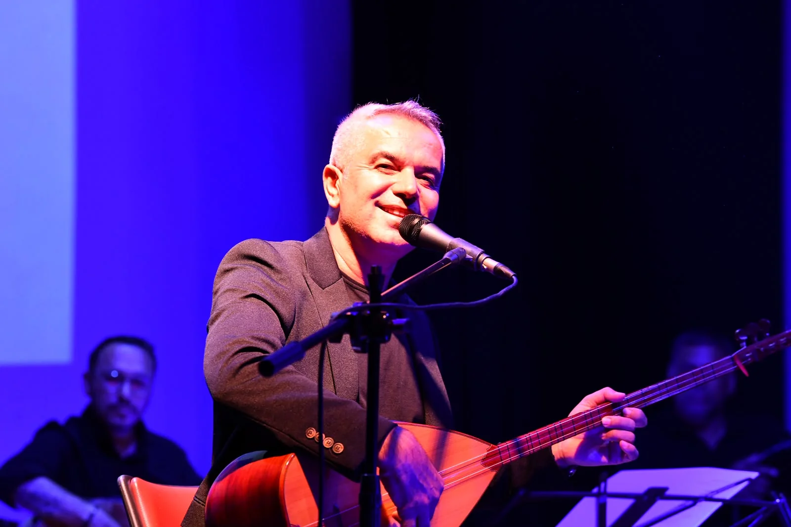 Neşet Ertaş, Fethiye’de Kent Orkestrası ve Erol Parlak’ın Katıldığı Konserle Anıldı