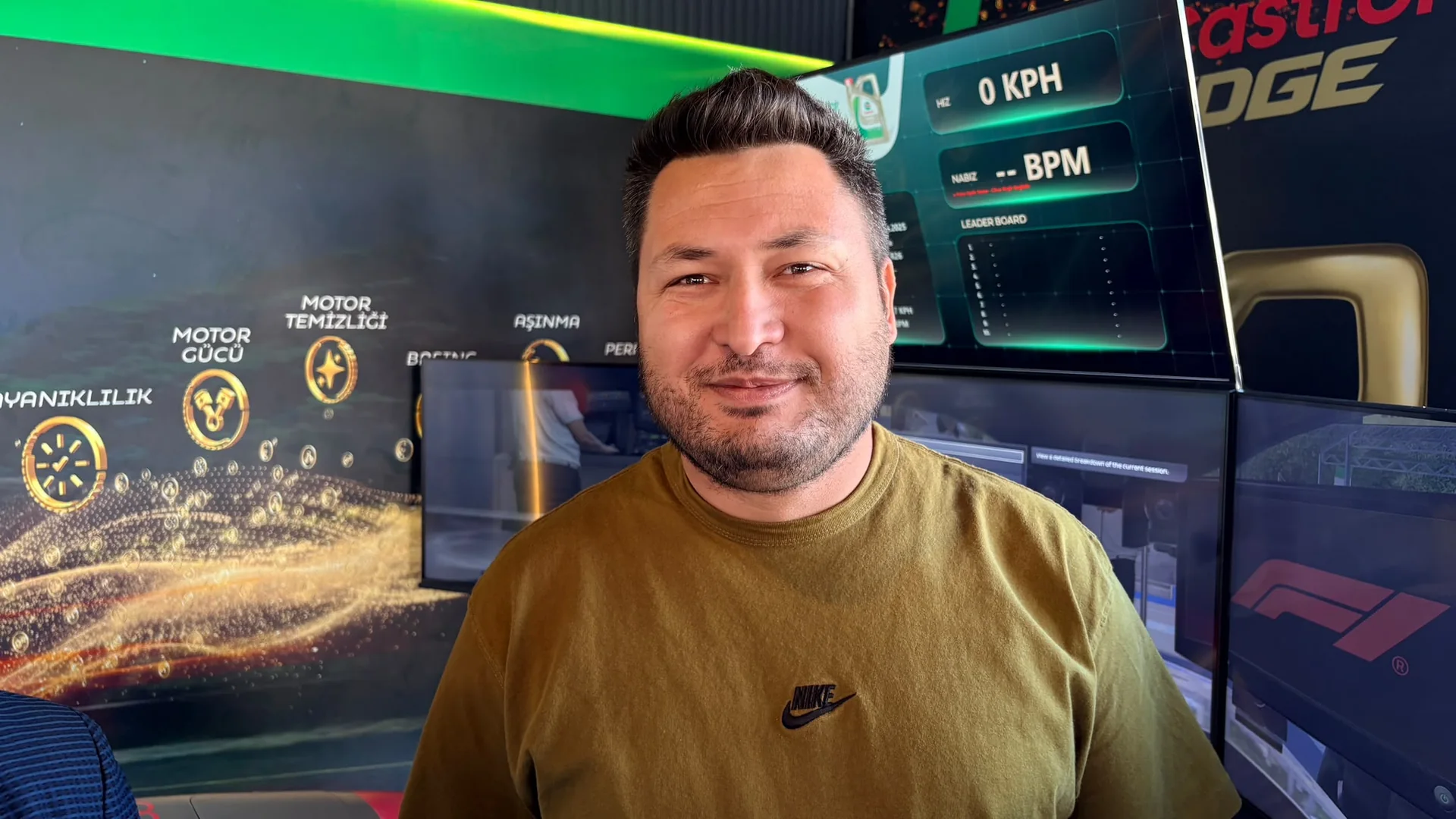 Fethiye Sanayi Sitesi’nde Formula 1 Heyecanı! F1 Simülasyonu İlgi Görüyor