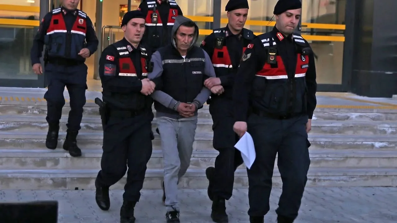 Kavaklıdere'de Eşini Öldüren Ali Bacak'a Ağırlaştırılmış Müebbet Hapis Cezası