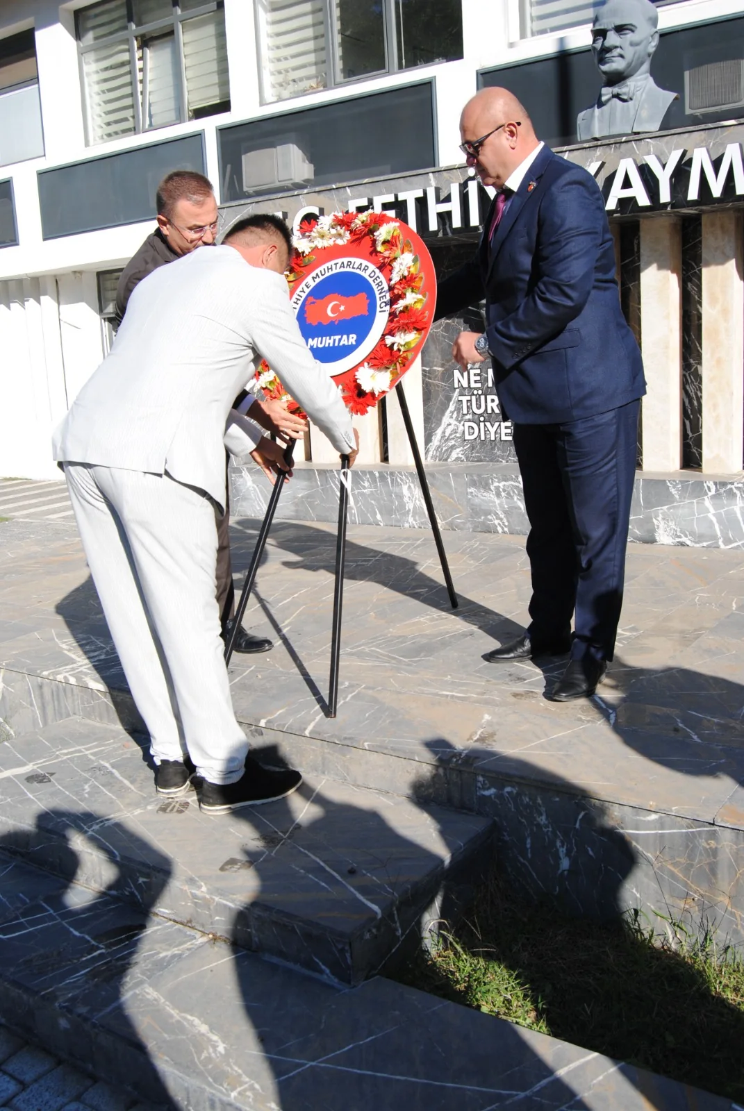 Gün Muhtarların