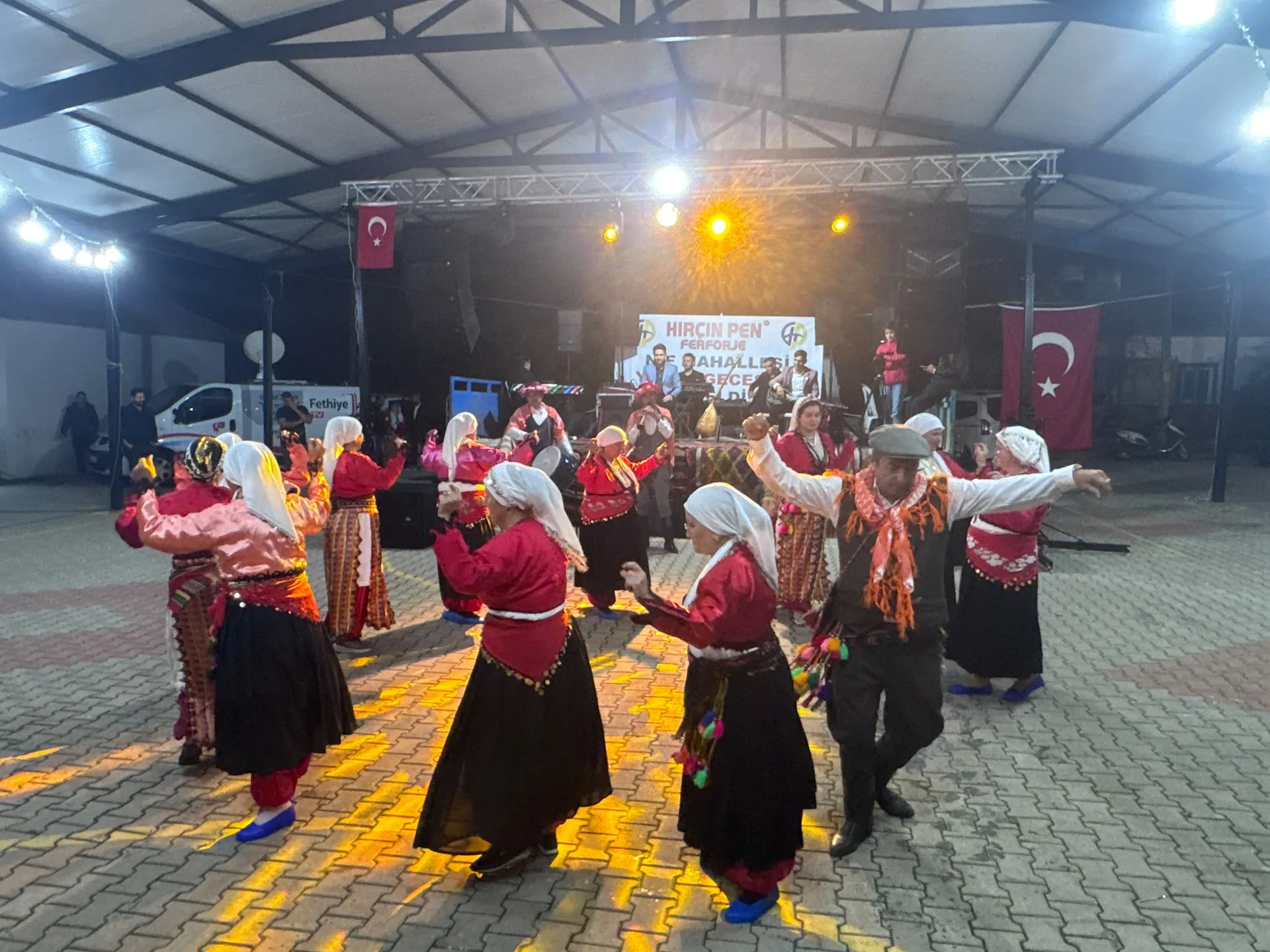 Nif Mahallesi’nde Coşkulu Yaren Gecesi